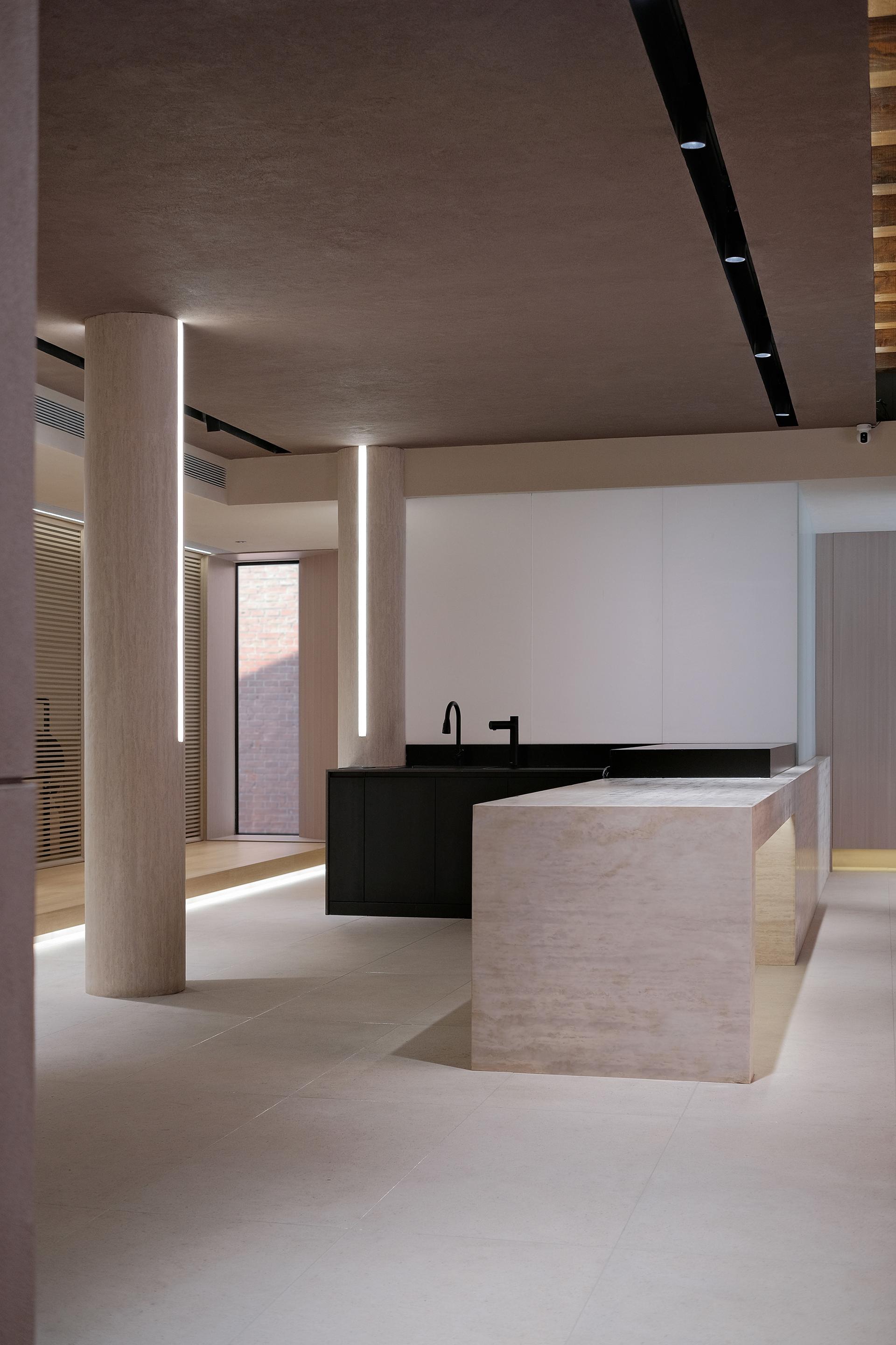 ARCH ARCH Gyrotonic Art Space - image 6
