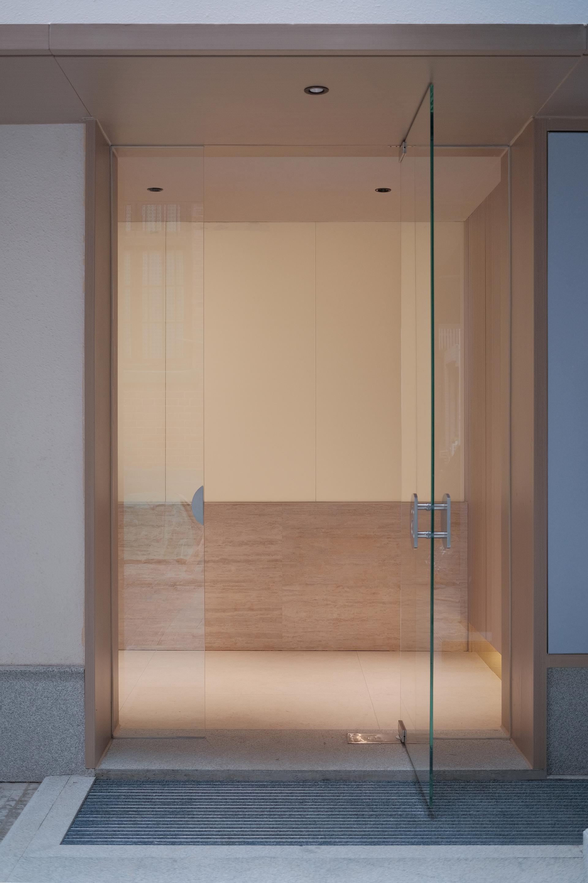 ARCH ARCH Gyrotonic Art Space - image 3