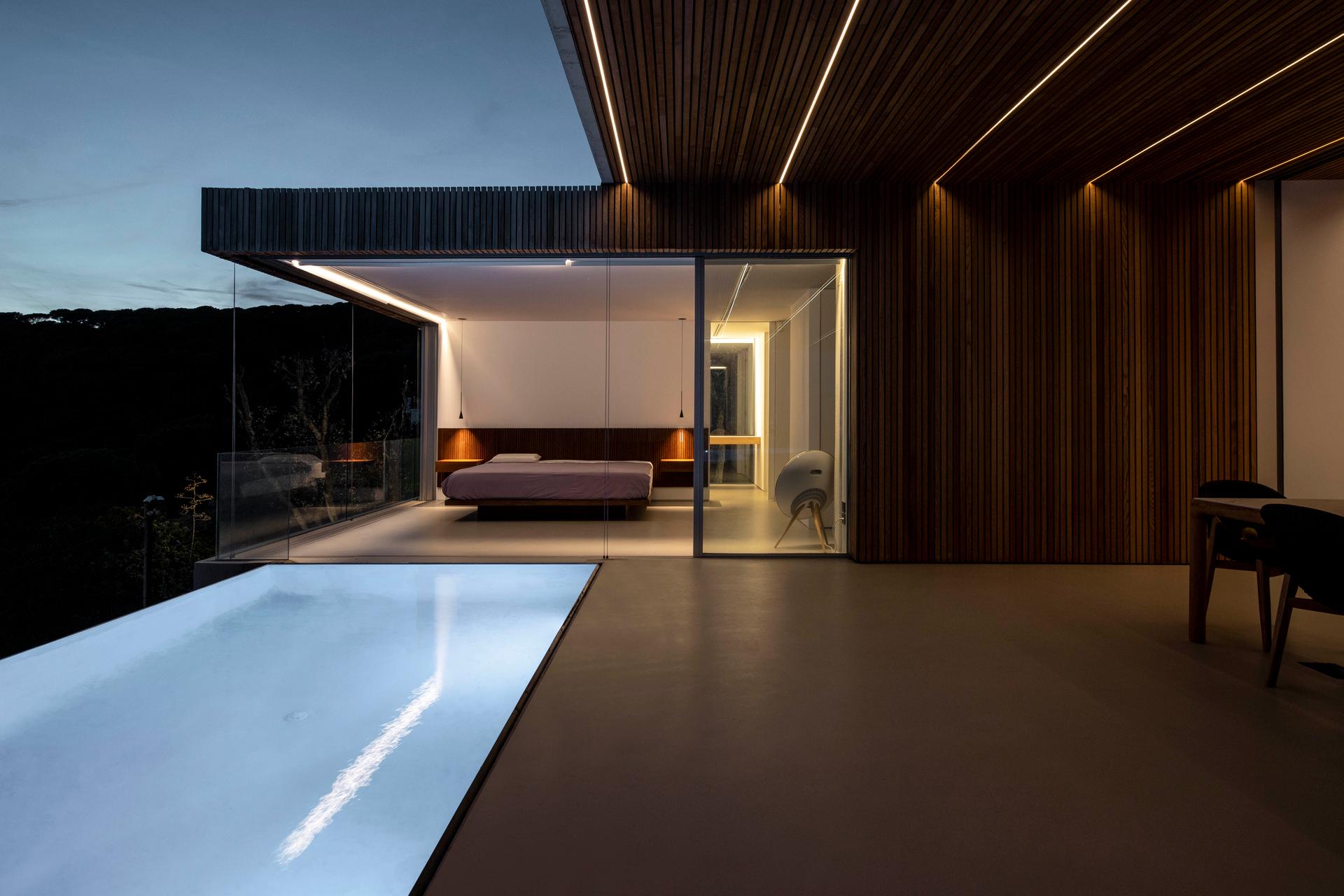 Barcelona House - image 11