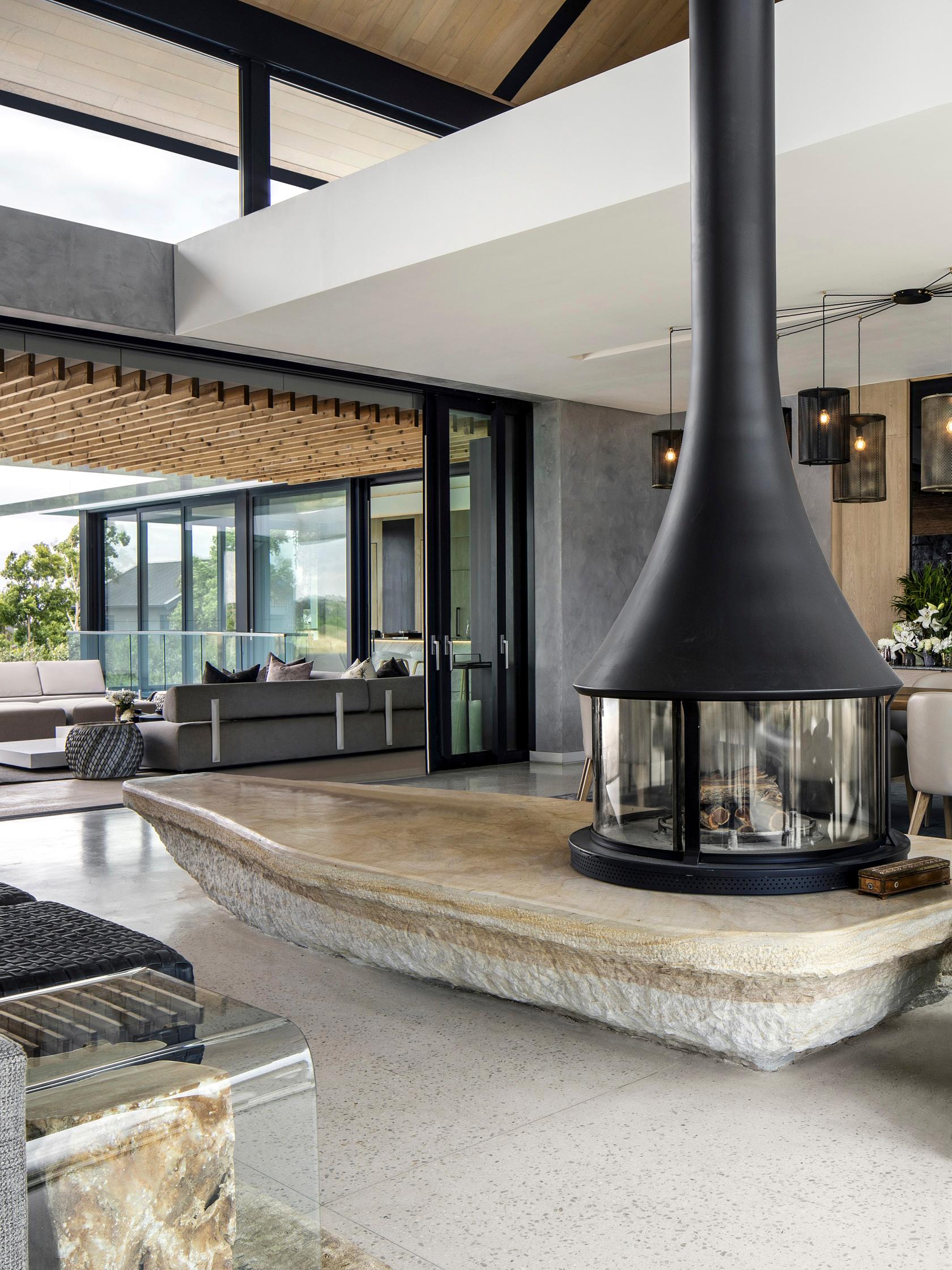 Winelands Villa - image 9