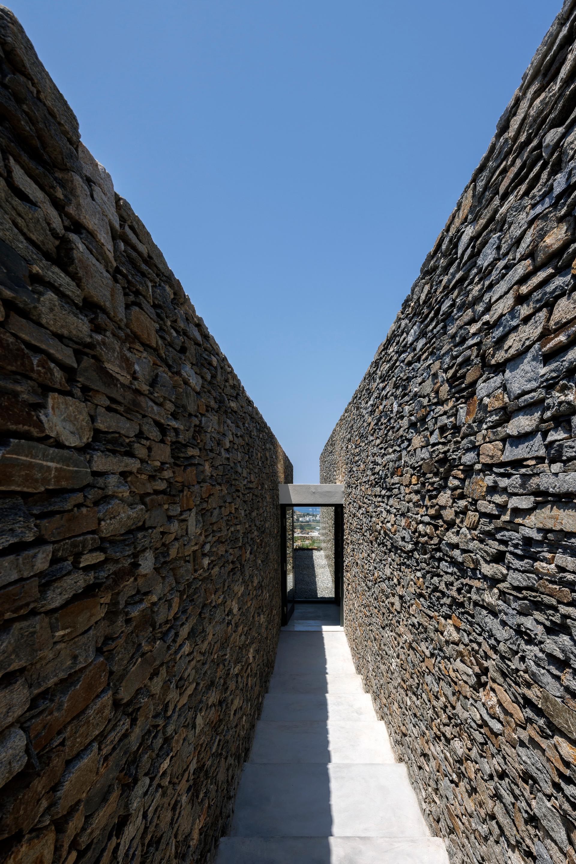 PetrA - image 12