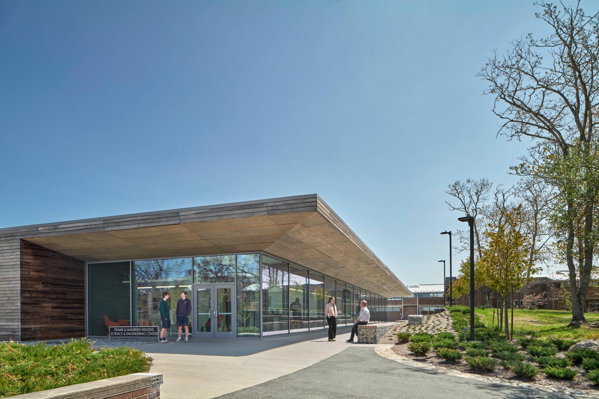 Cape Cod Community College, Frank and Maureen Wilkens Science and Engineering Center - image 2