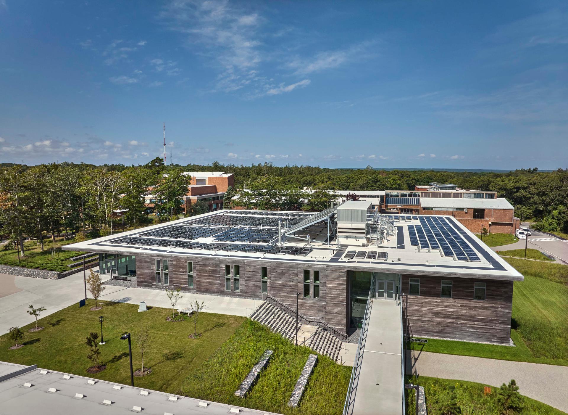 Cape Cod Community College, Frank and Maureen Wilkens Science and Engineering Center - image 6