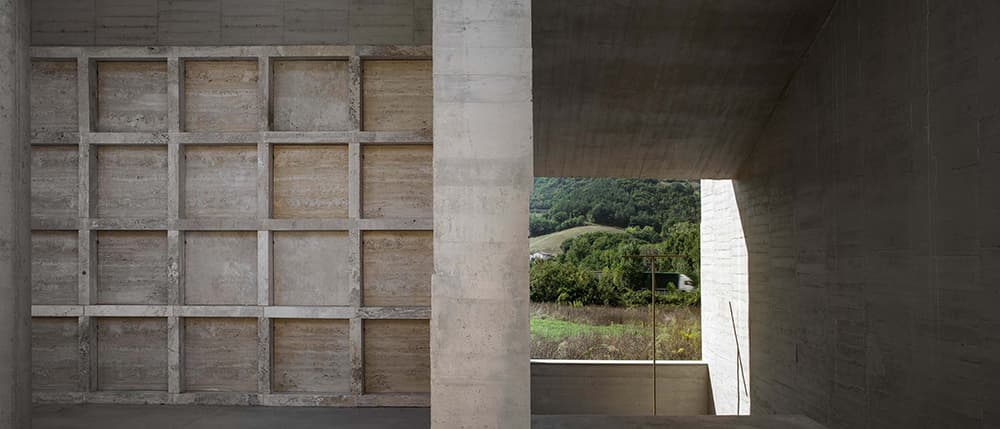 Extension and new “Chapel of the sacred landscape” in the Valfabbrica cemetery - image 6
