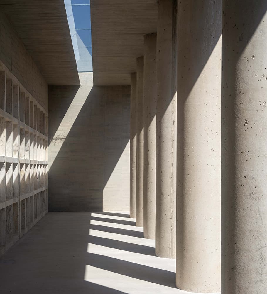 Extension and new “Chapel of the sacred landscape” in the Valfabbrica cemetery - image 8