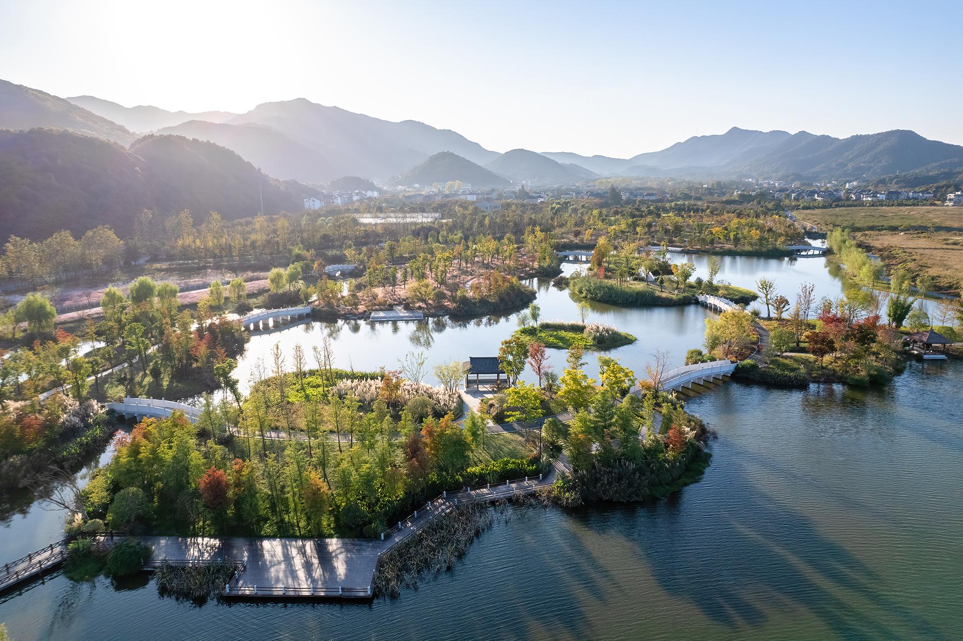 Ecological Restoration of Tongjian Lake Park - image 8