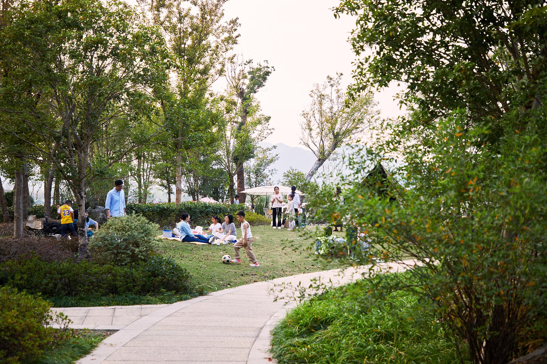 Ecological Restoration of Tongjian Lake Park - image 12