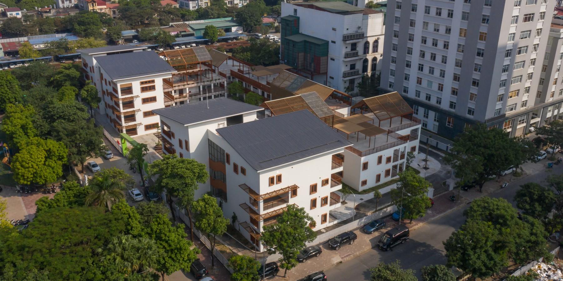 Dich Vong Hau Kindergarten - image 4