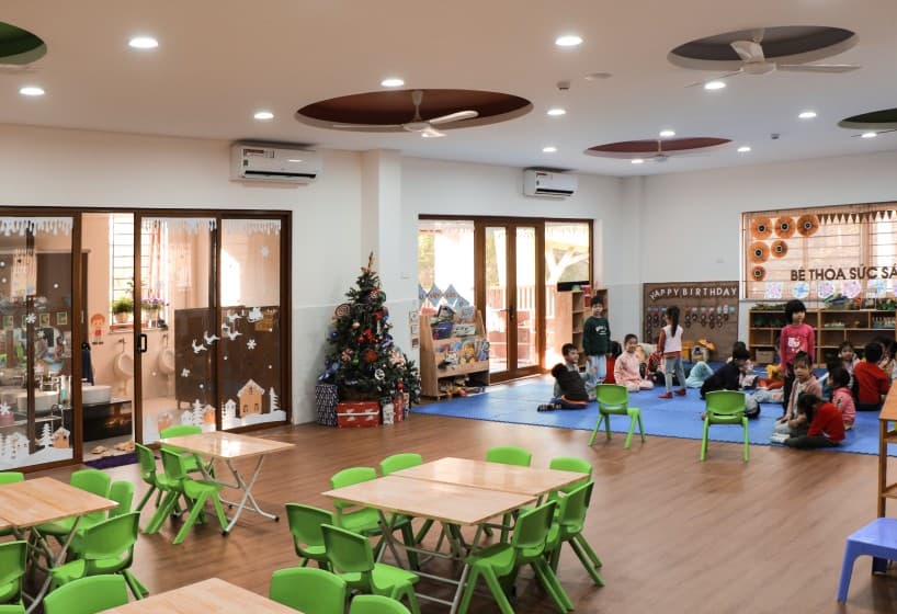 Dich Vong Hau Kindergarten - image 8