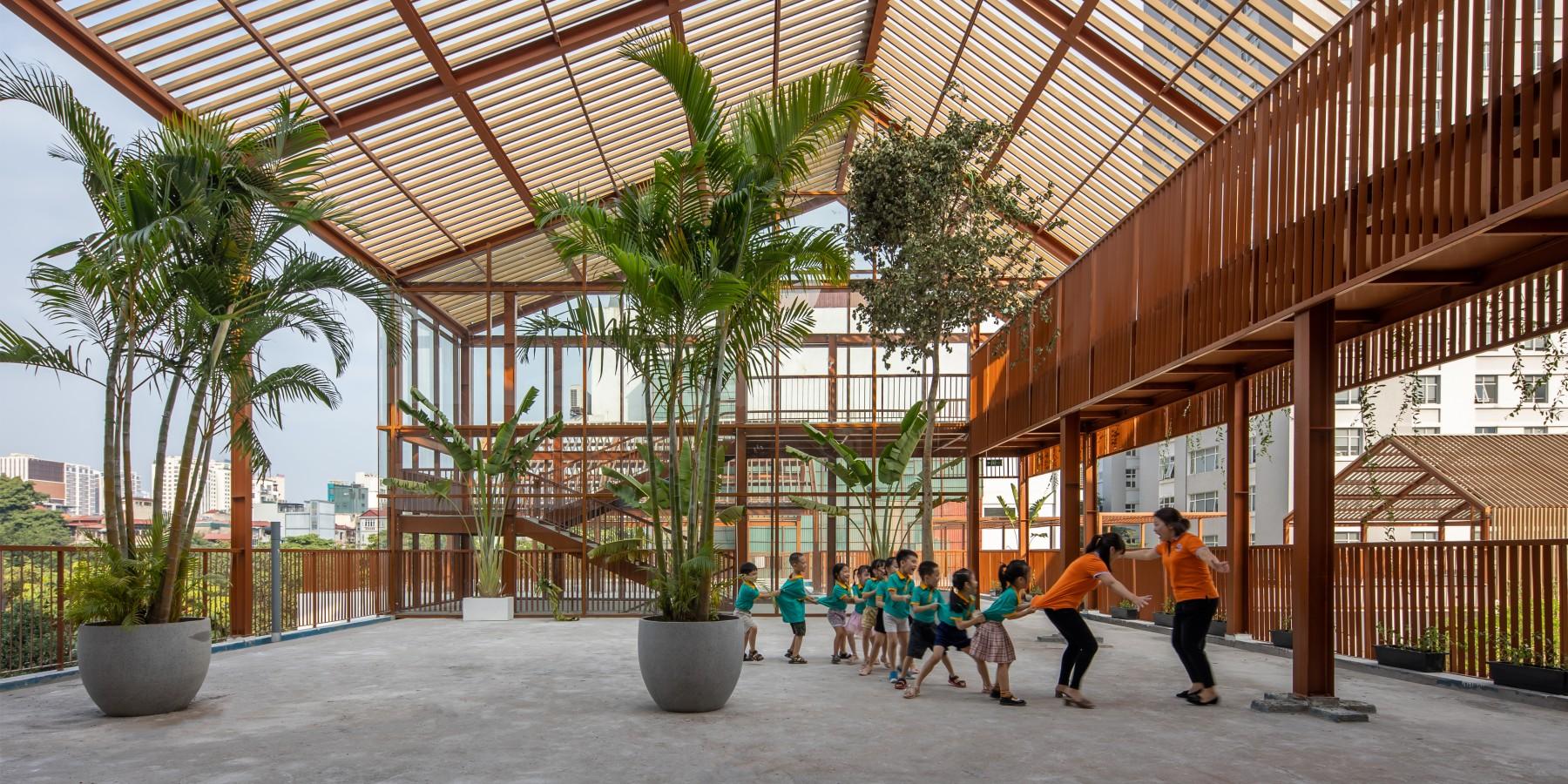 Dich Vong Hau Kindergarten - image 2
