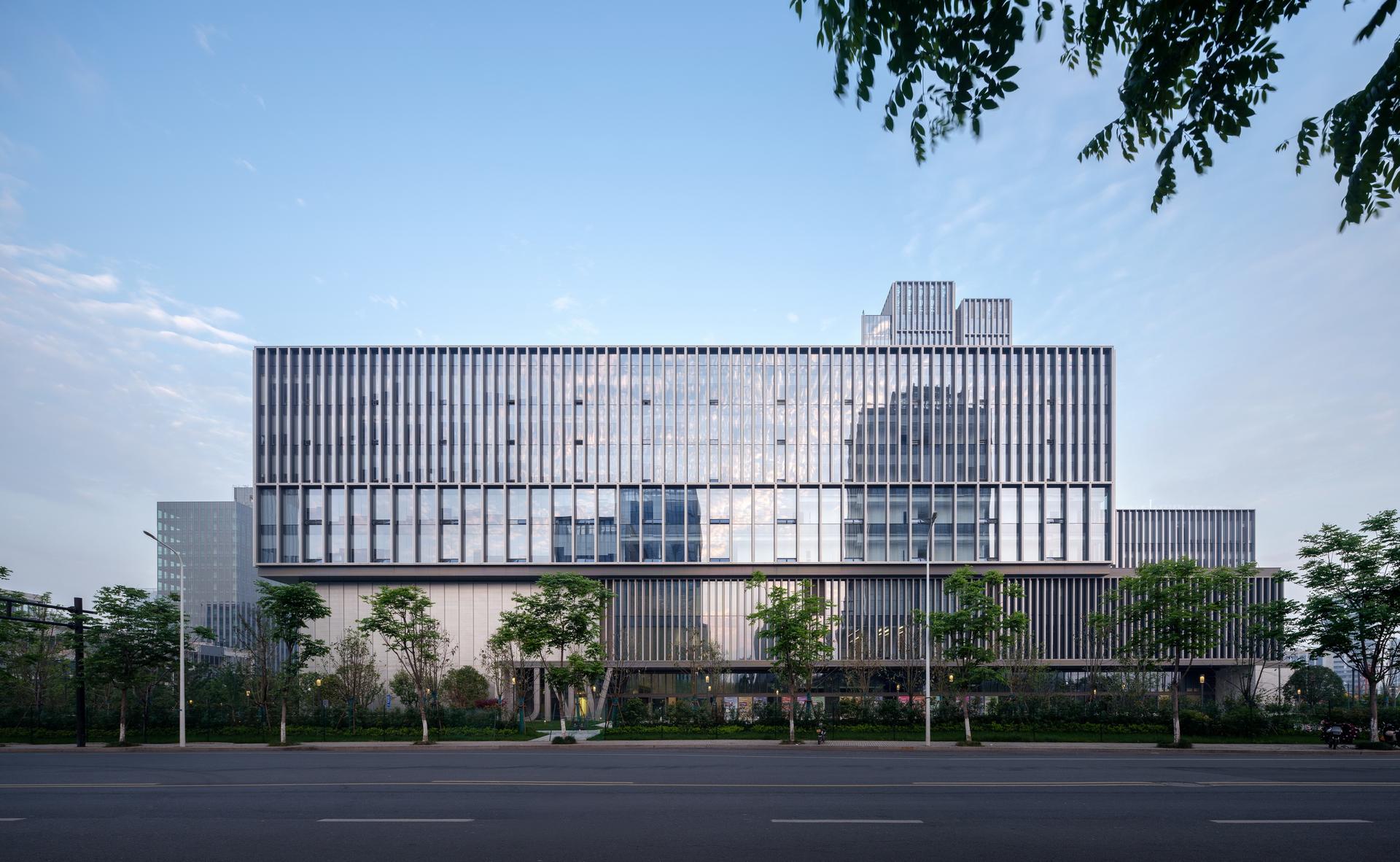 Uniview Headquarters - image 4