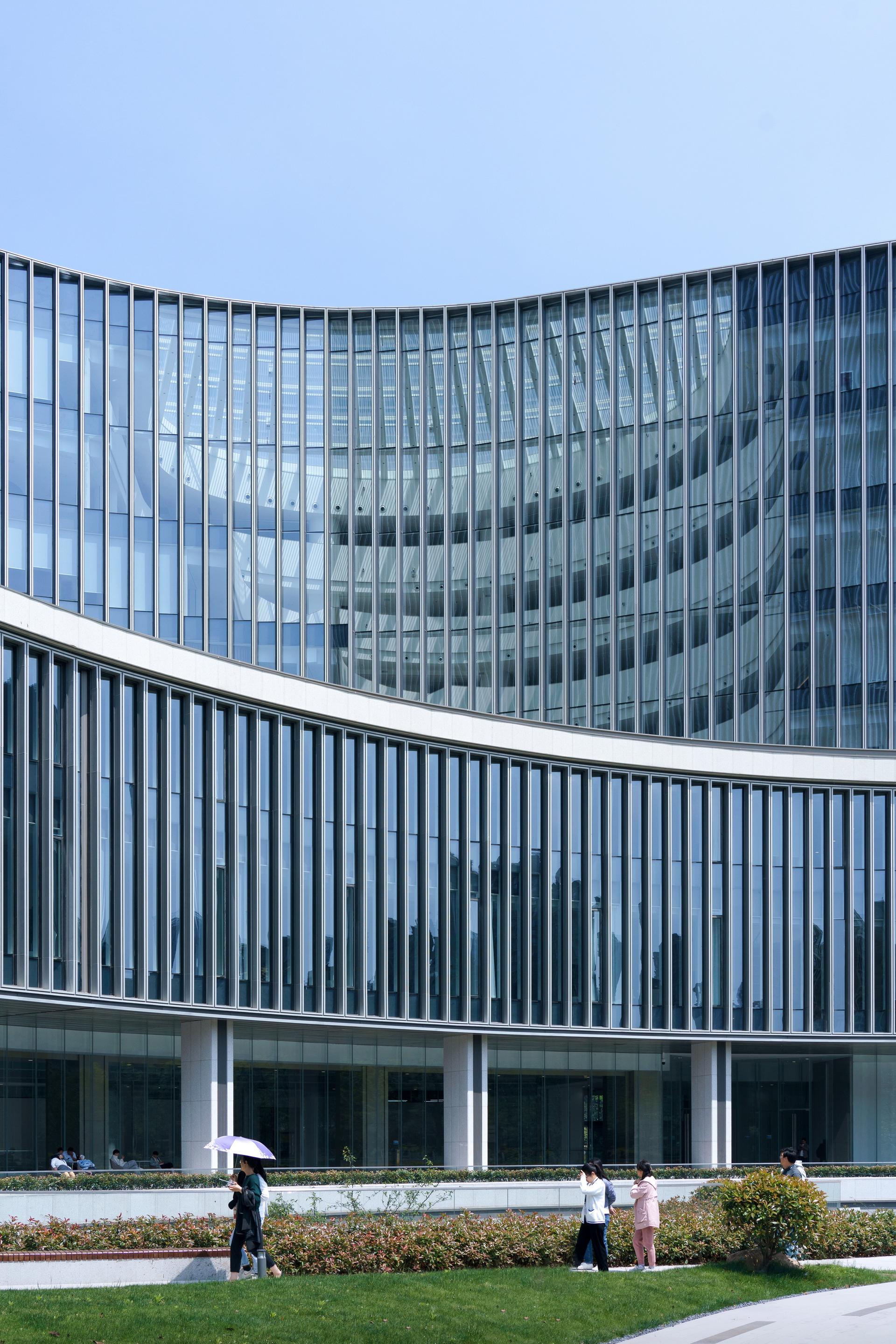 Uniview Headquarters - image 7