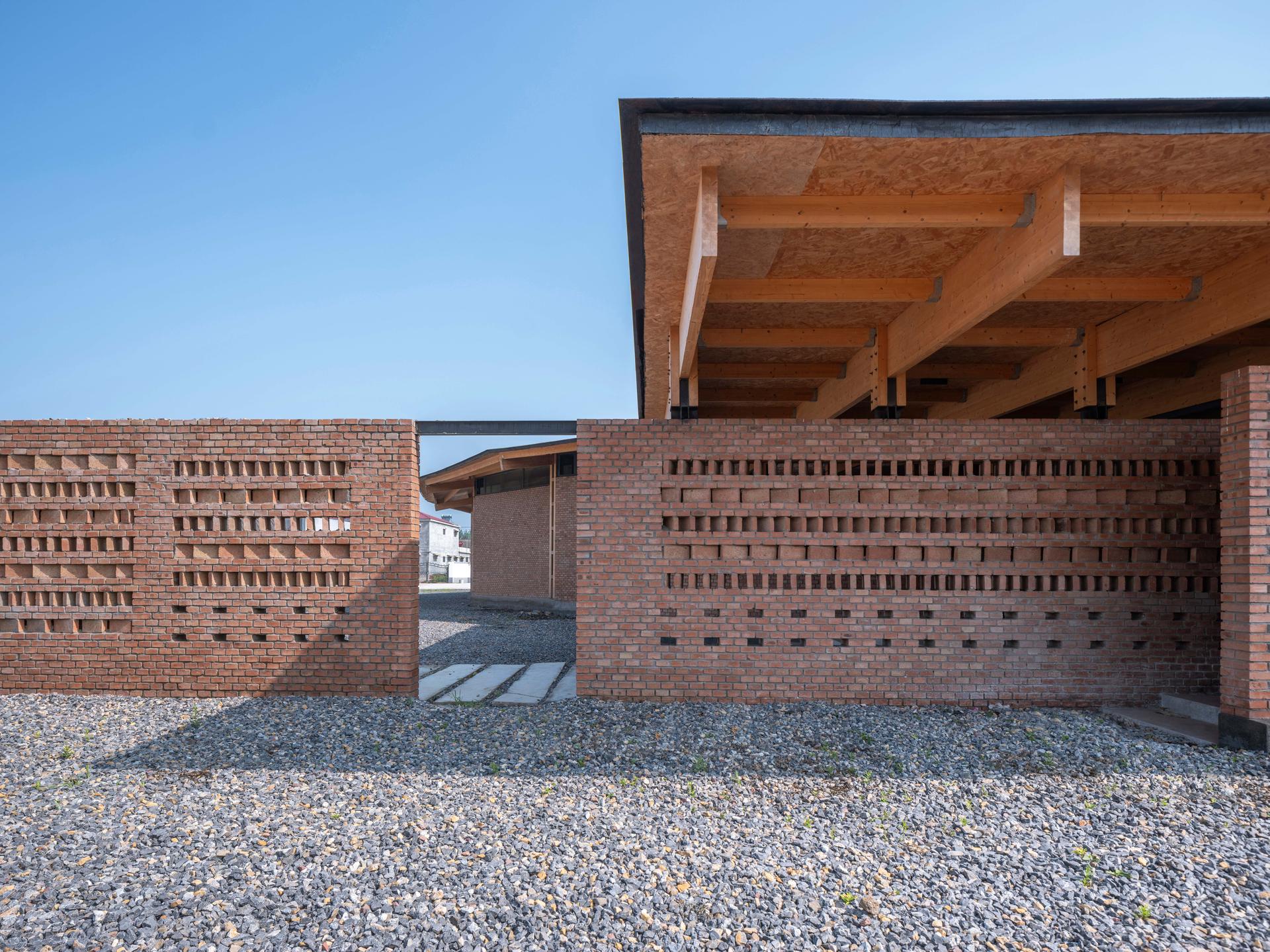 Prepared Rehmannia Root Crafts Exhibition Hall - image 11