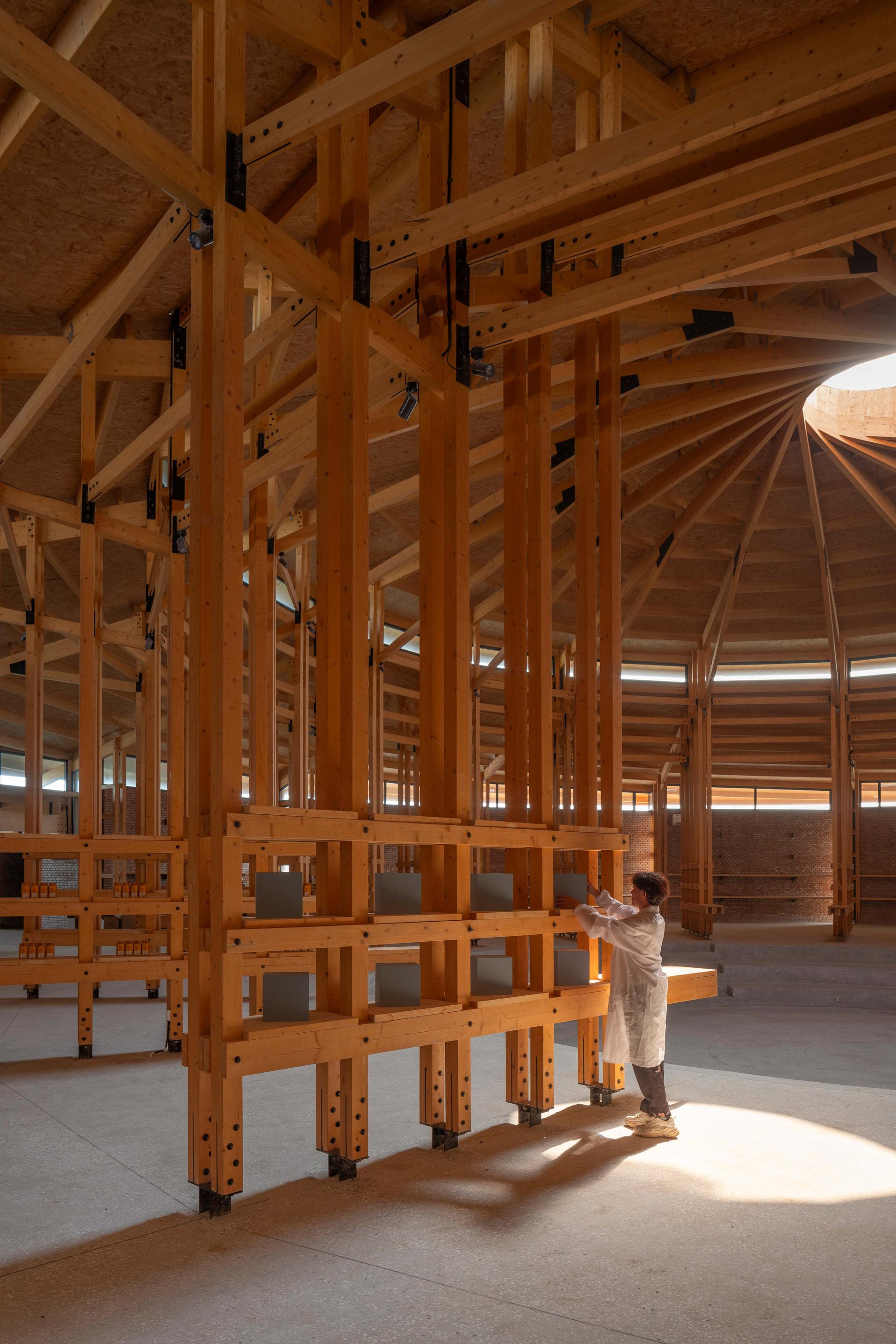 Prepared Rehmannia Root Crafts Exhibition Hall - image 23