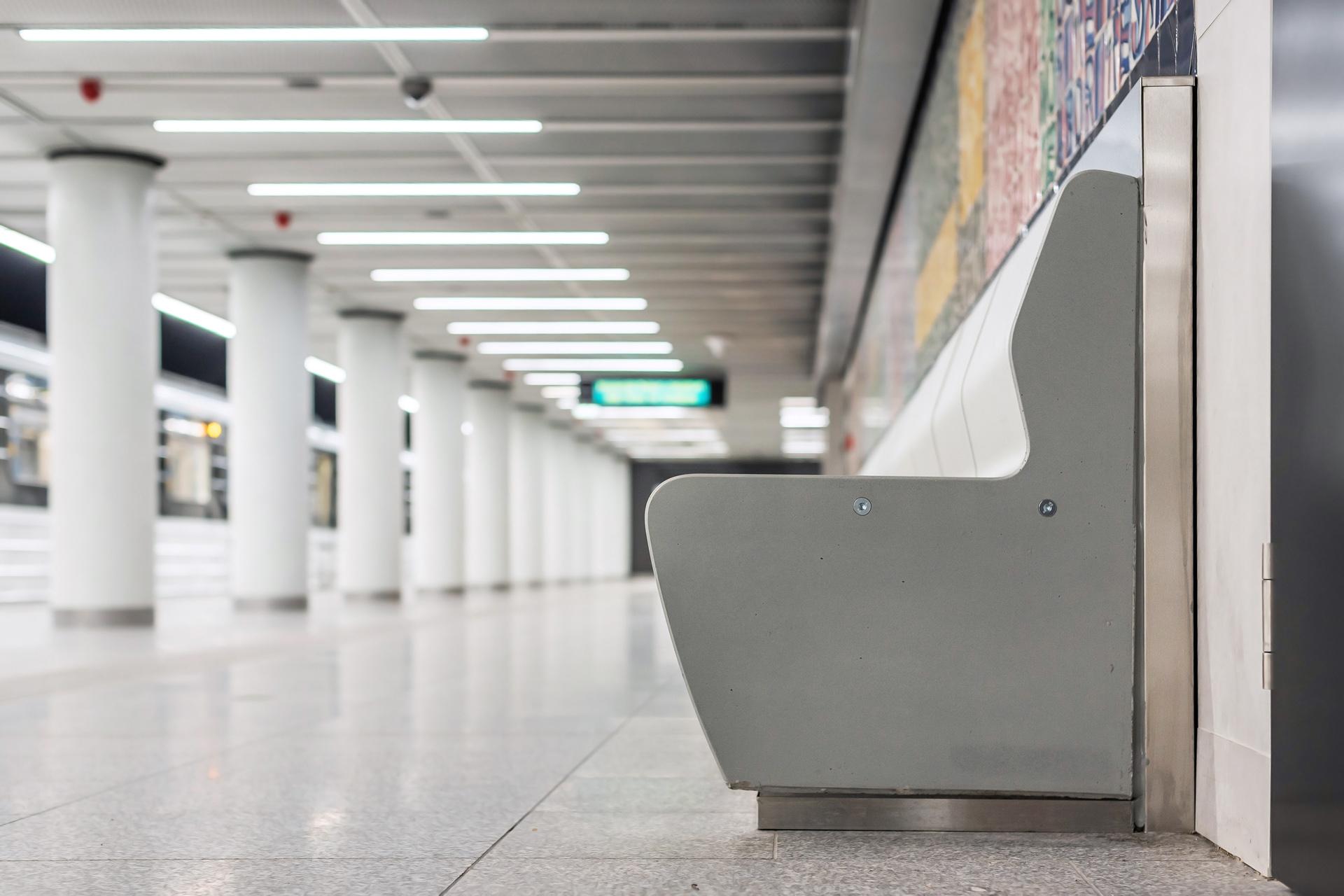 Budapest M3 Deák Ferenc tér Metro Station Renewal - image 10