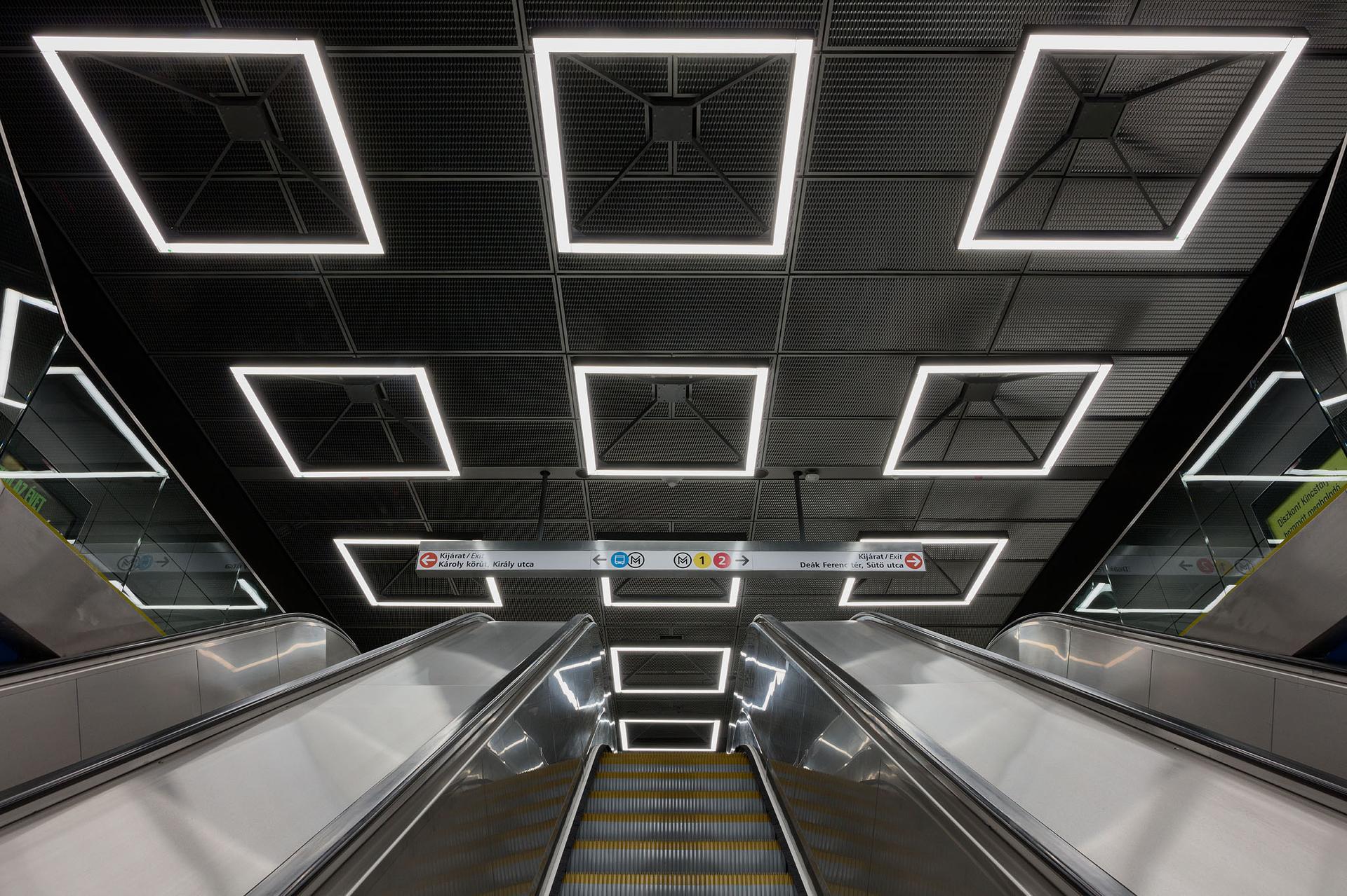 Budapest M3 Deák Ferenc tér Metro Station Renewal - image 4