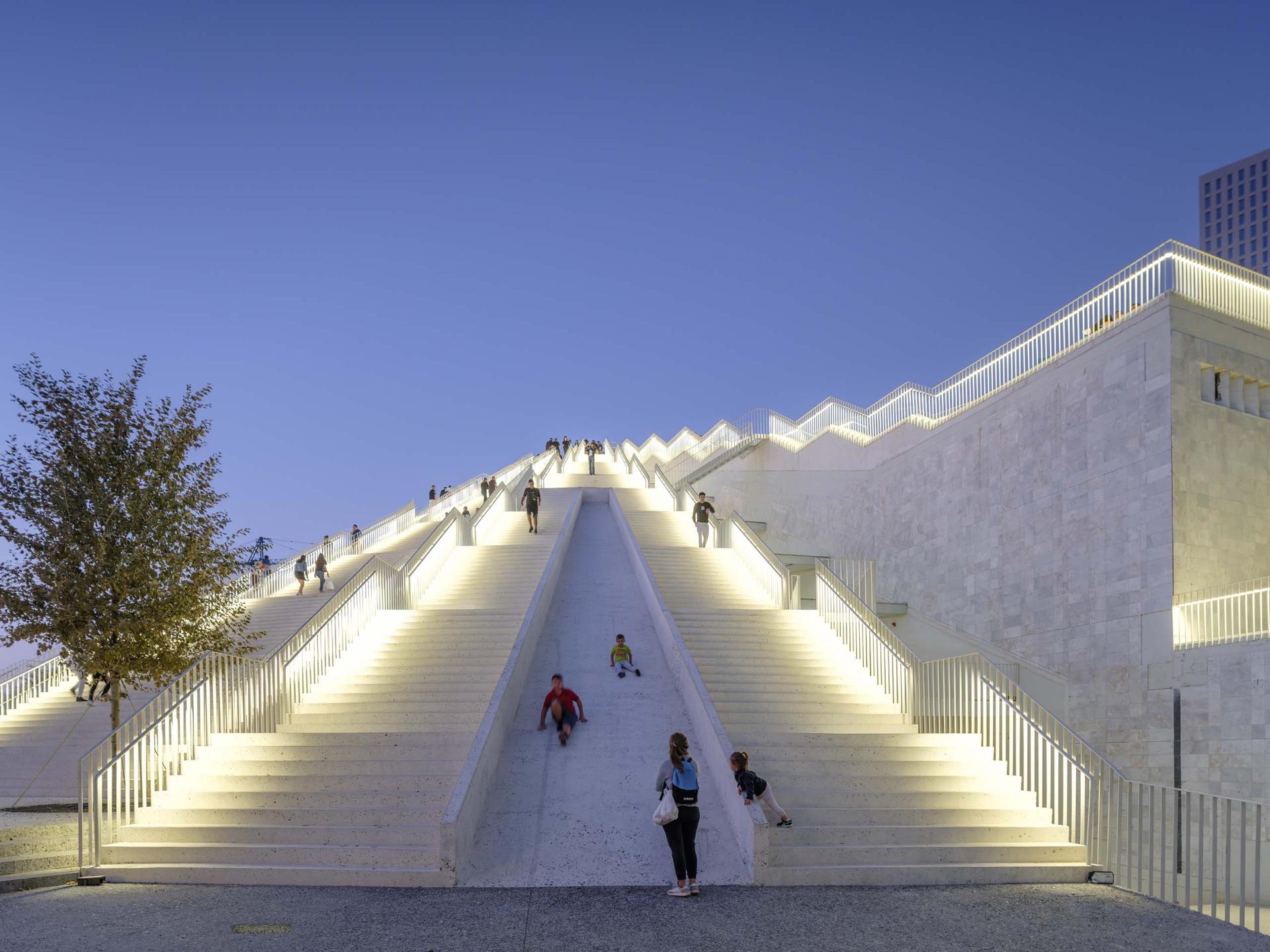 The Pyramid of Tirana - image 10