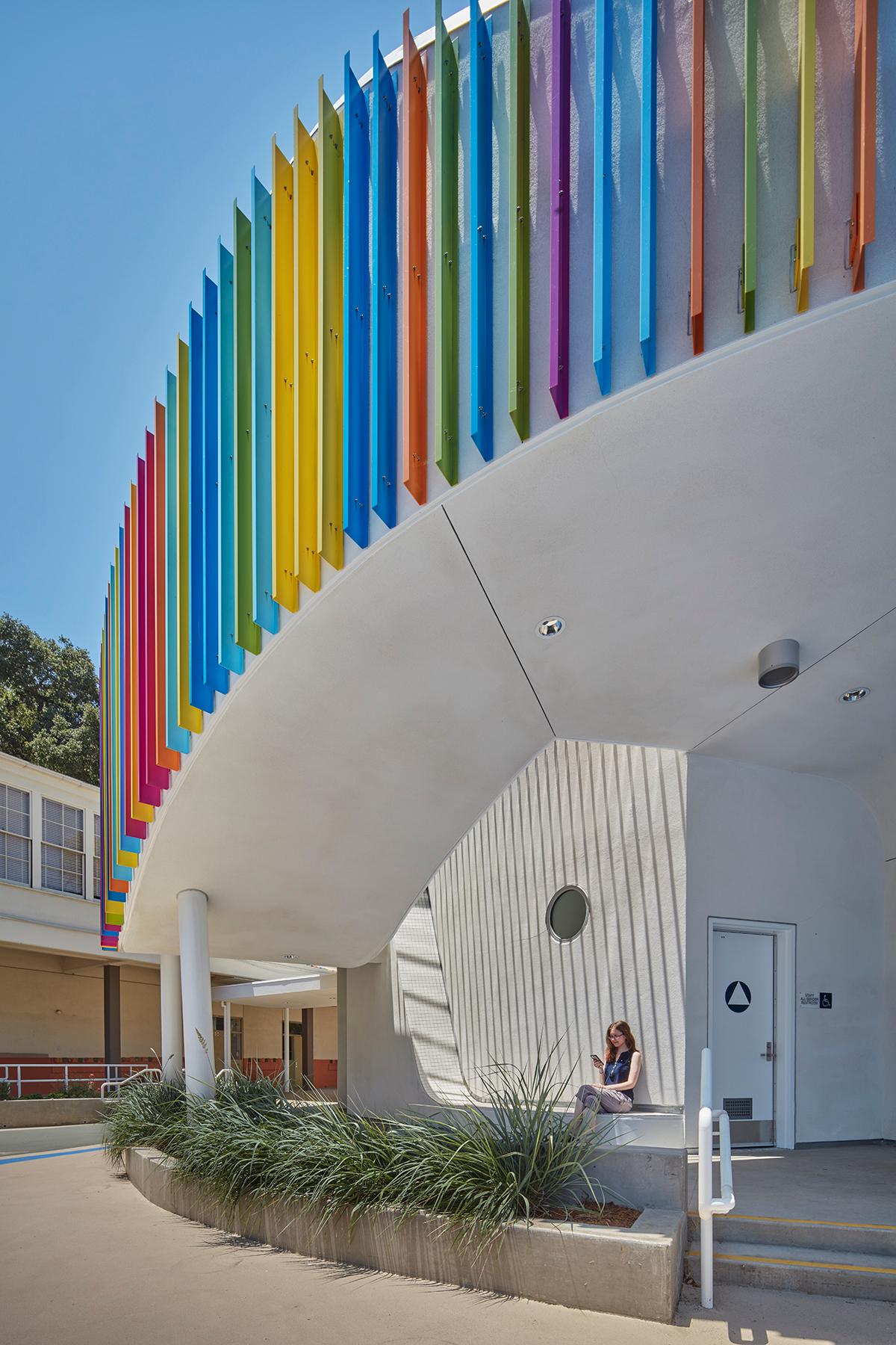 Wonderland Elementary School Kindergarten Classroom, Play Areas, and Learning Garden - image 4
