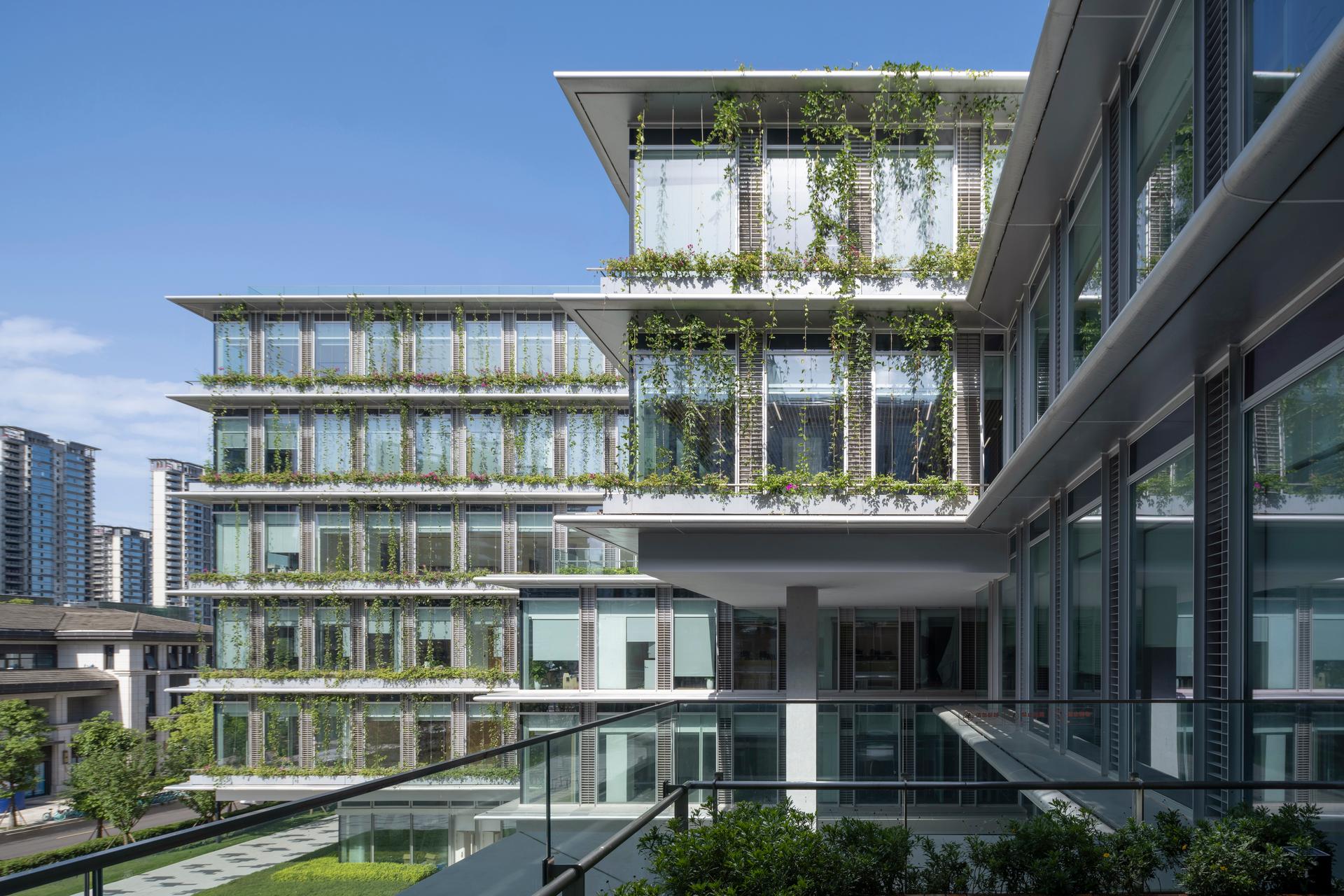 Green Module: Lakeside Headquarters - image 11