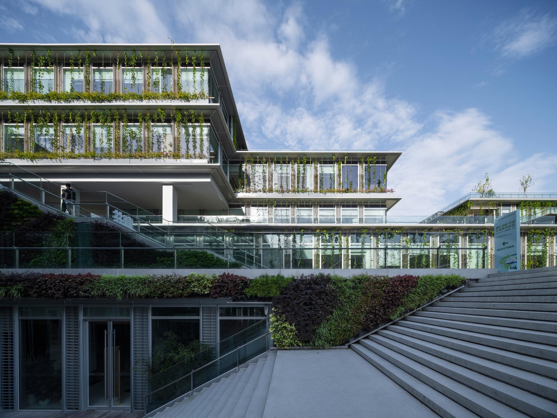 Green Module: Lakeside Headquarters - image 12