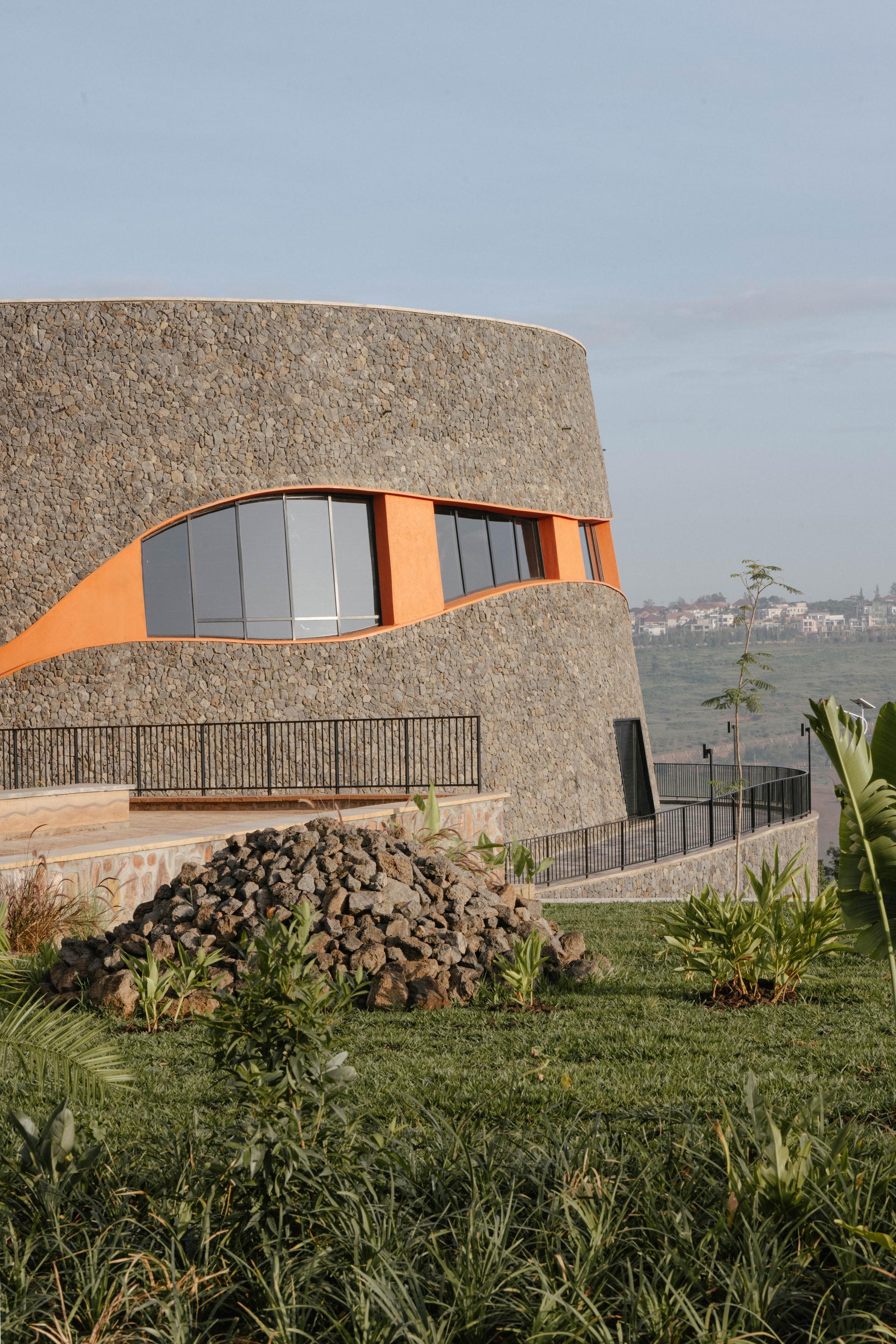 IRCAD AFRICA - image 5
