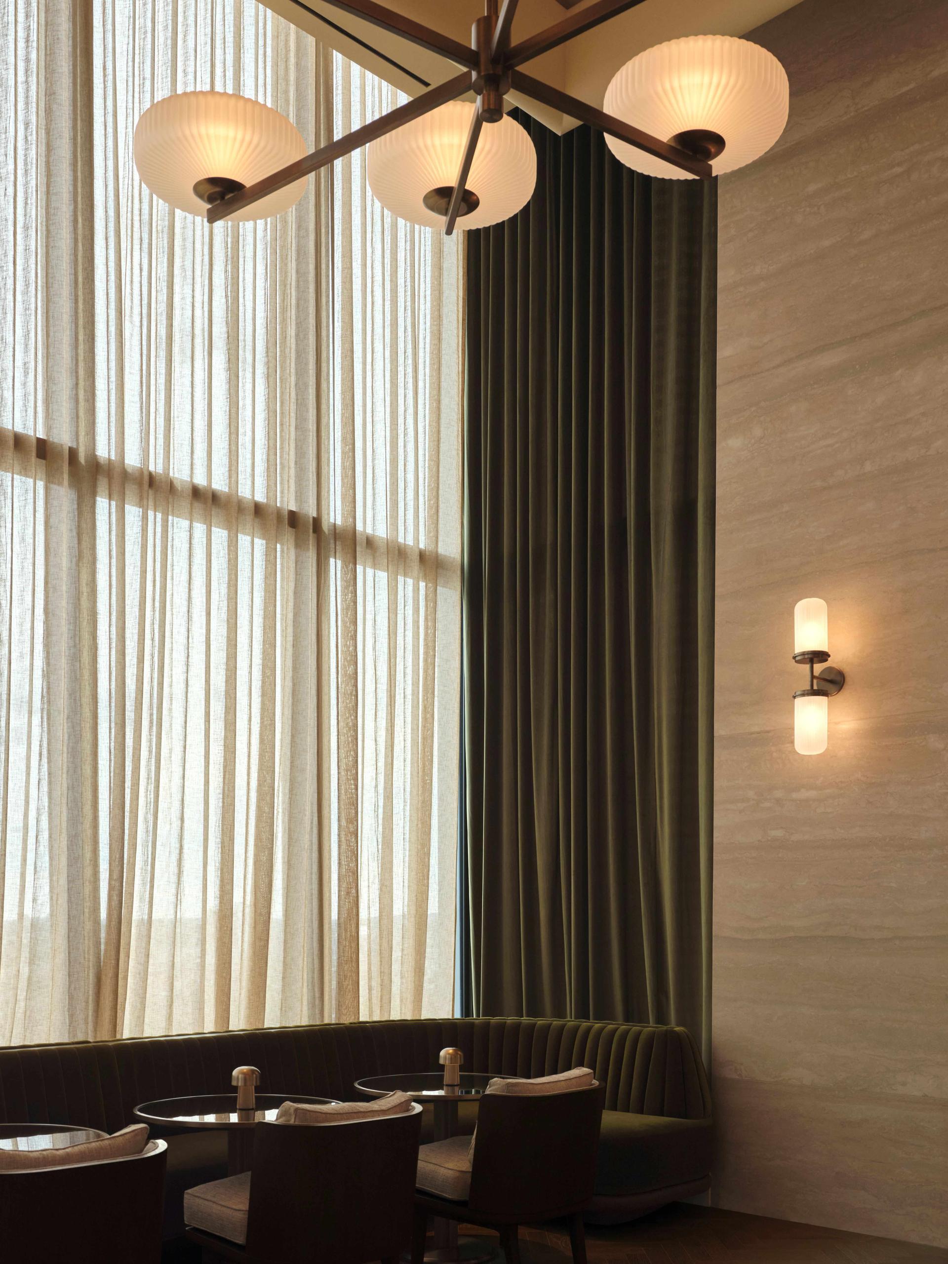 The Long Bar - image 10