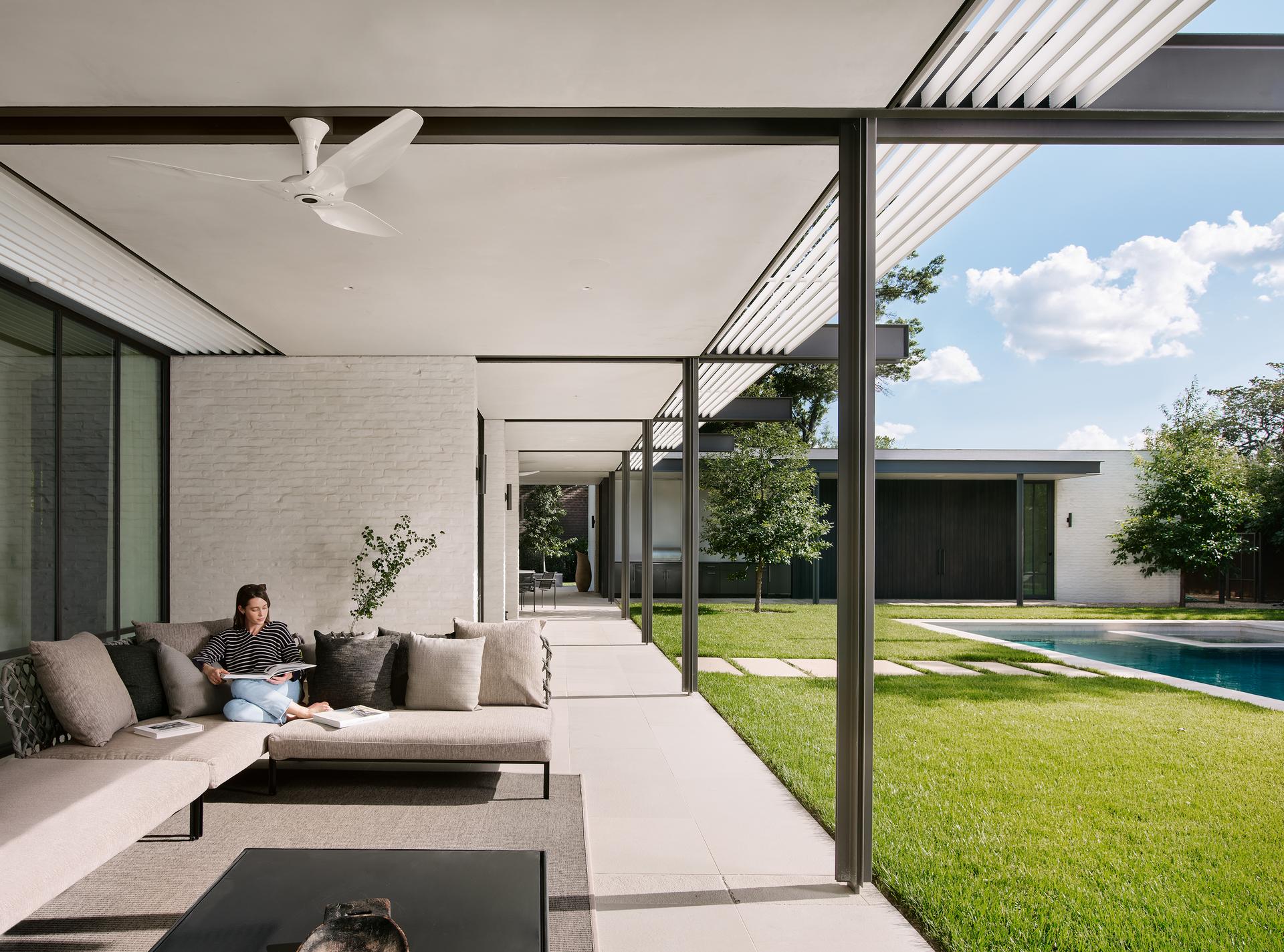 West Lynn Residence - image 8