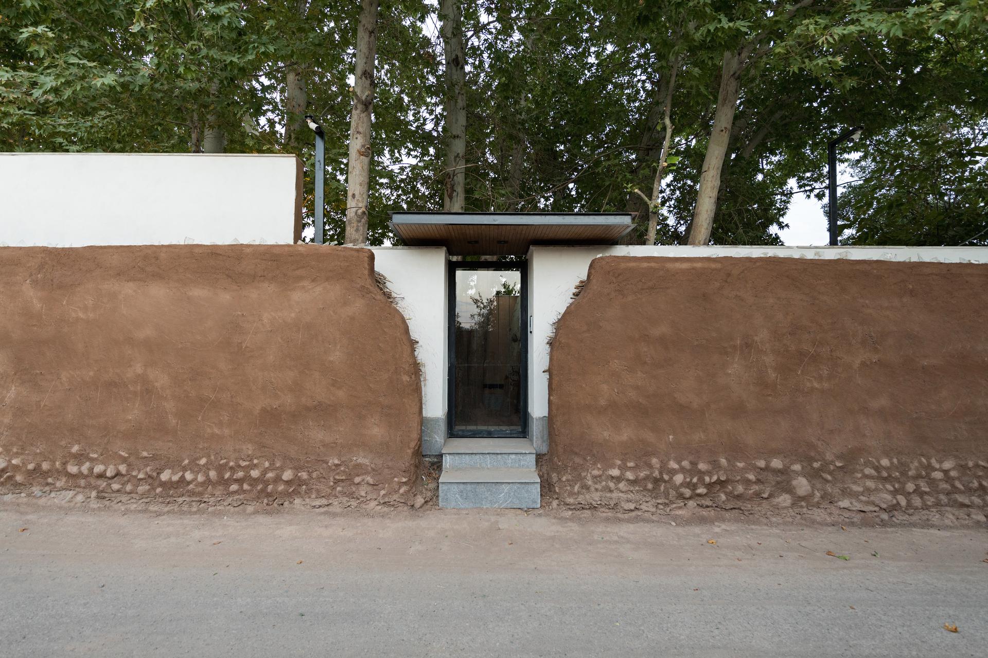 Narbon Villa - image 2