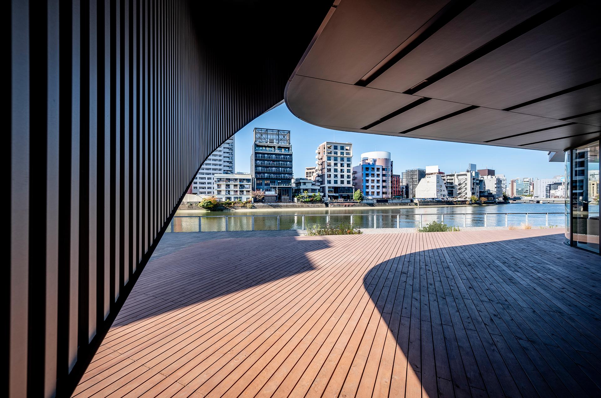 010 Building - image 13