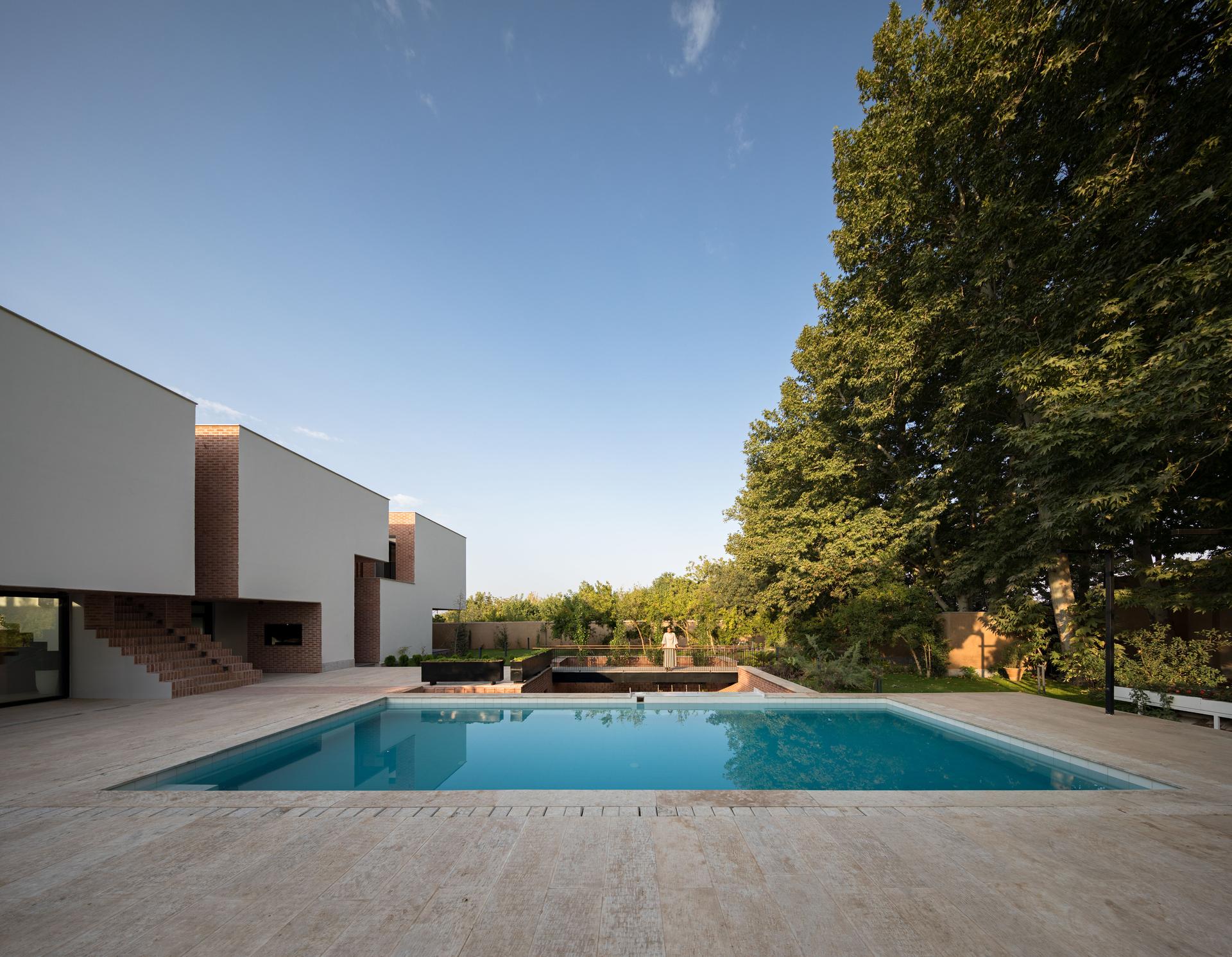 Narbon Villa - image 6