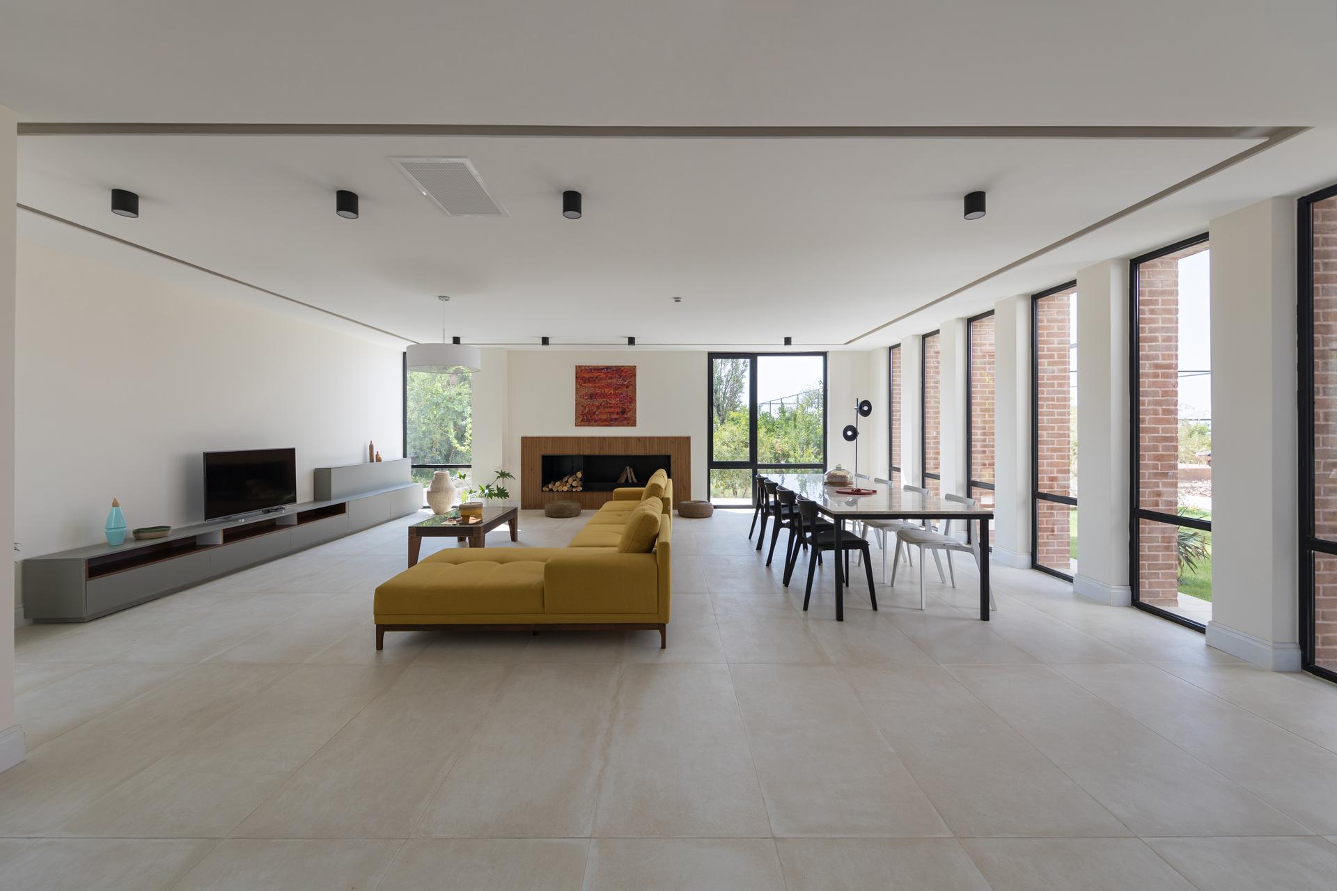Narbon Villa - image 32