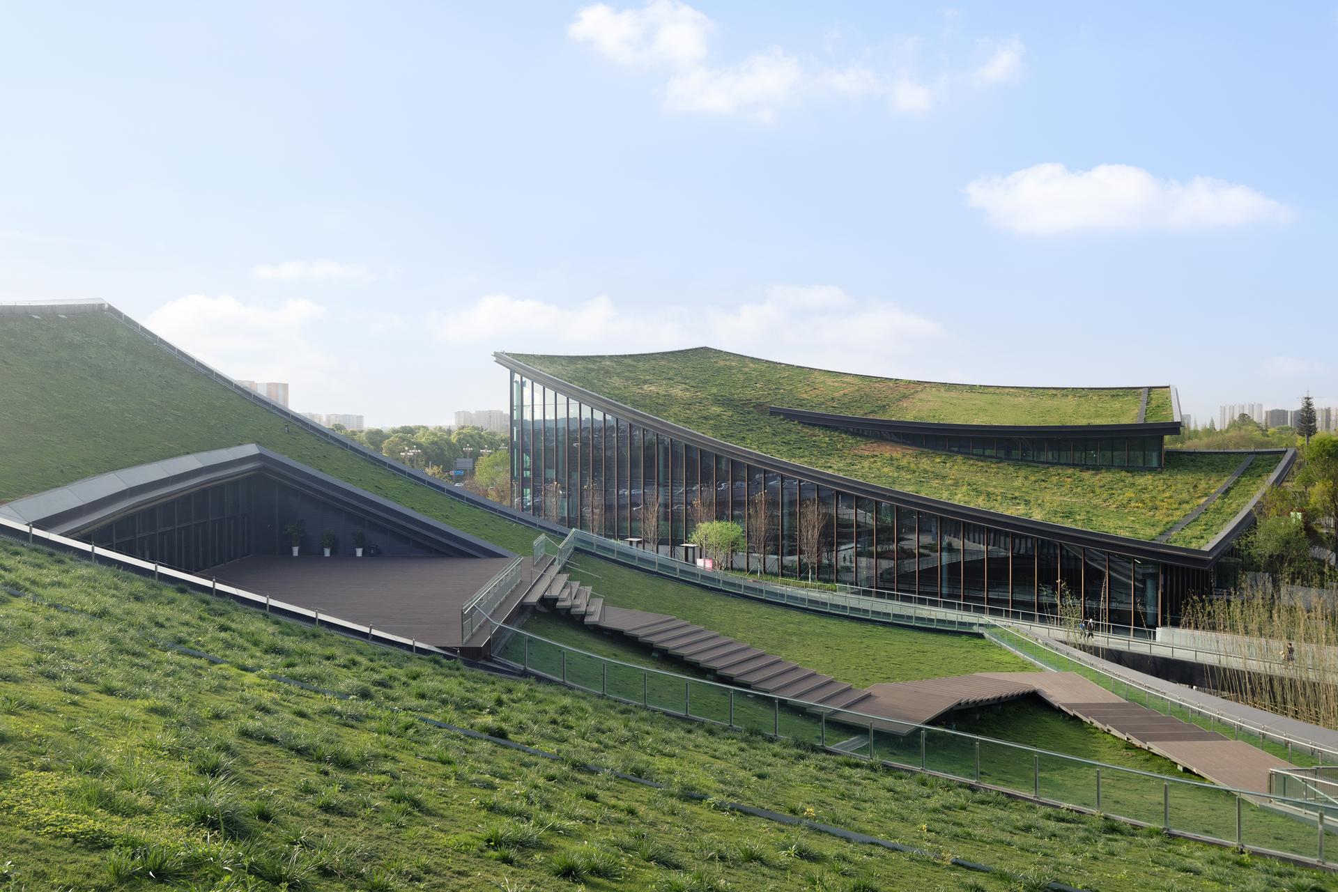 Chengdu Museum of Contemporary Art, Tianfu Library of Humanity and Art - image 4
