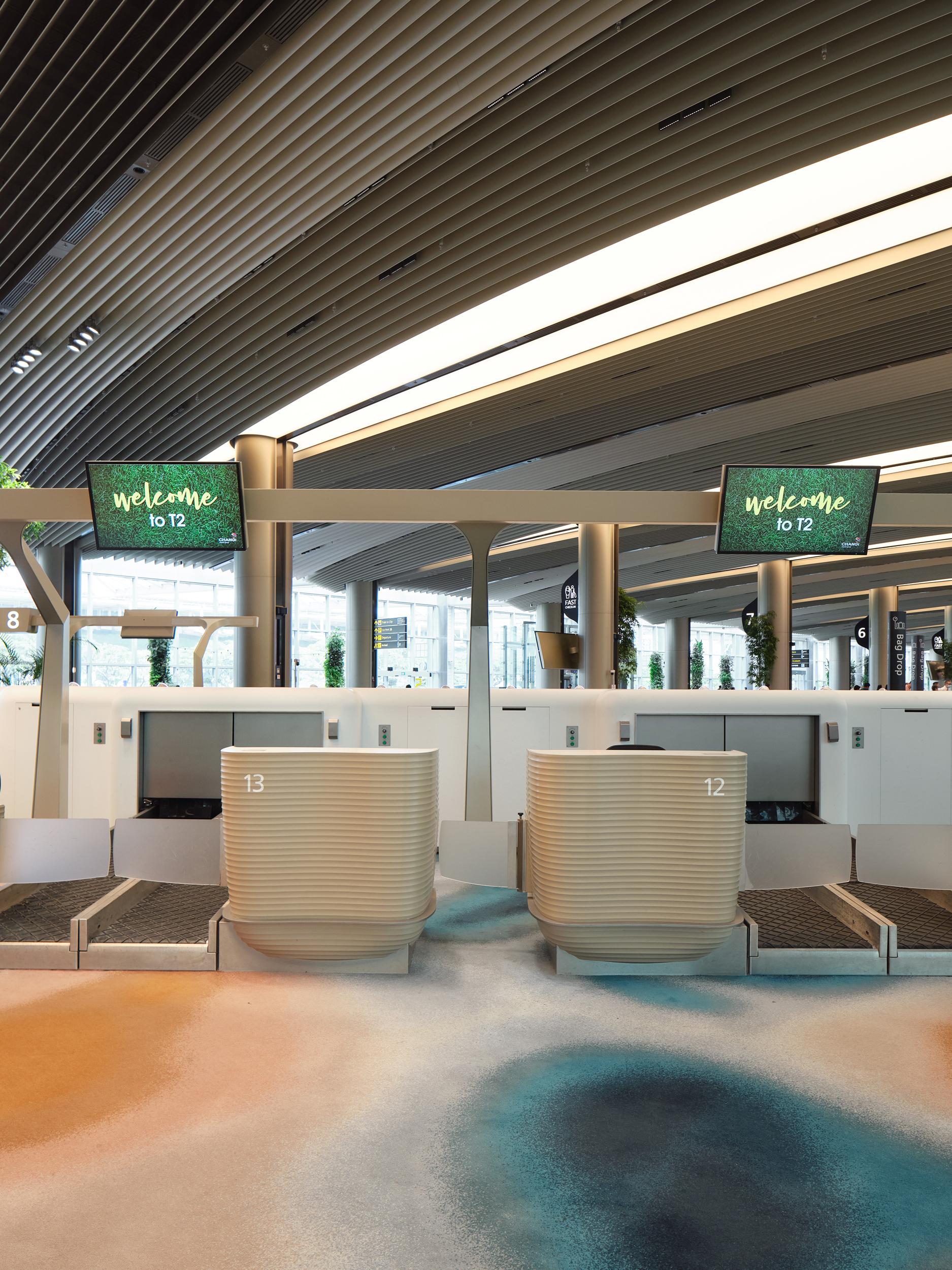 Changi Airport Terminal 2 - image 3