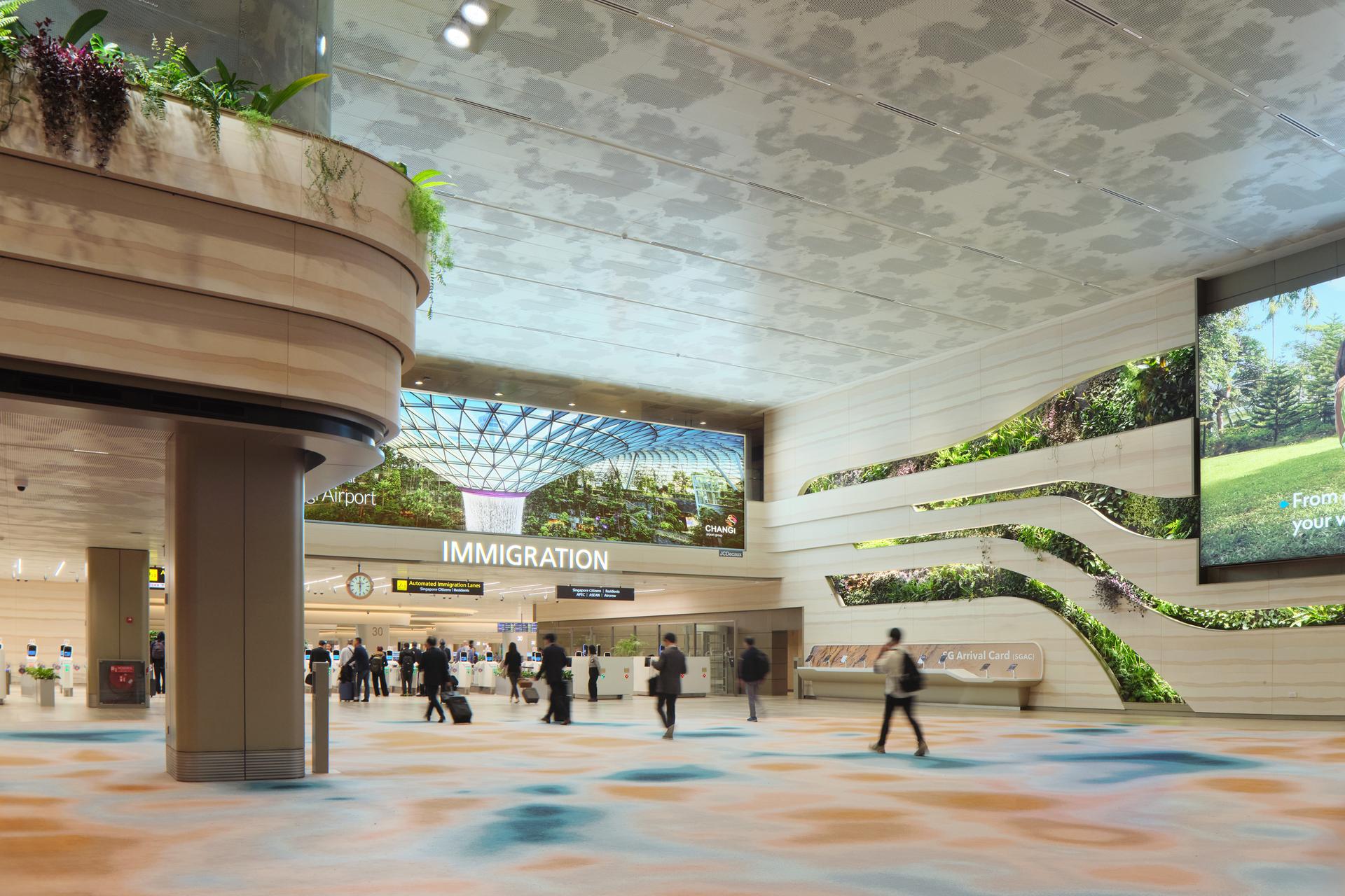 Changi Airport Terminal 2 - image 18