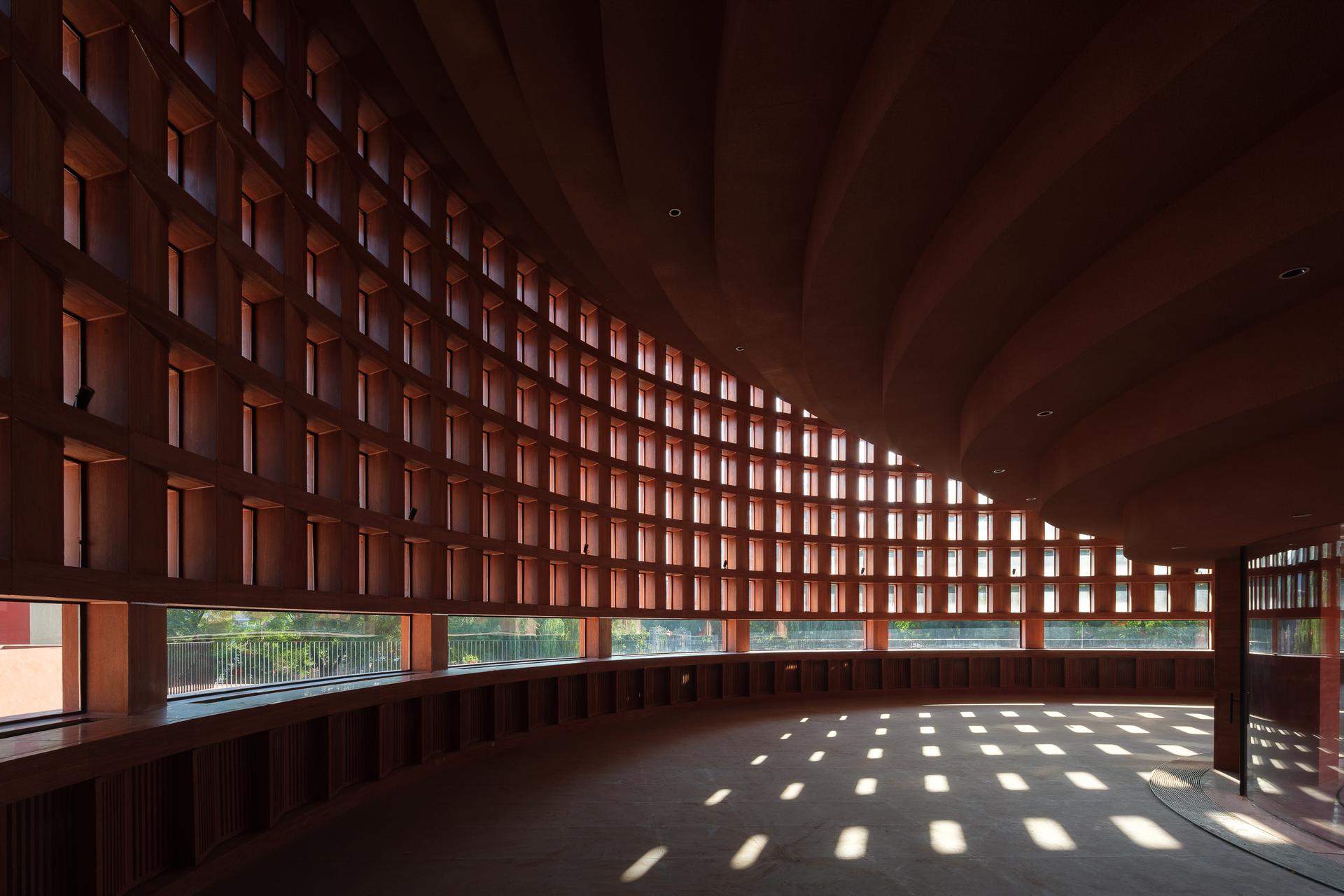 Qujiang Museum of Fine Arts Extension - image 10