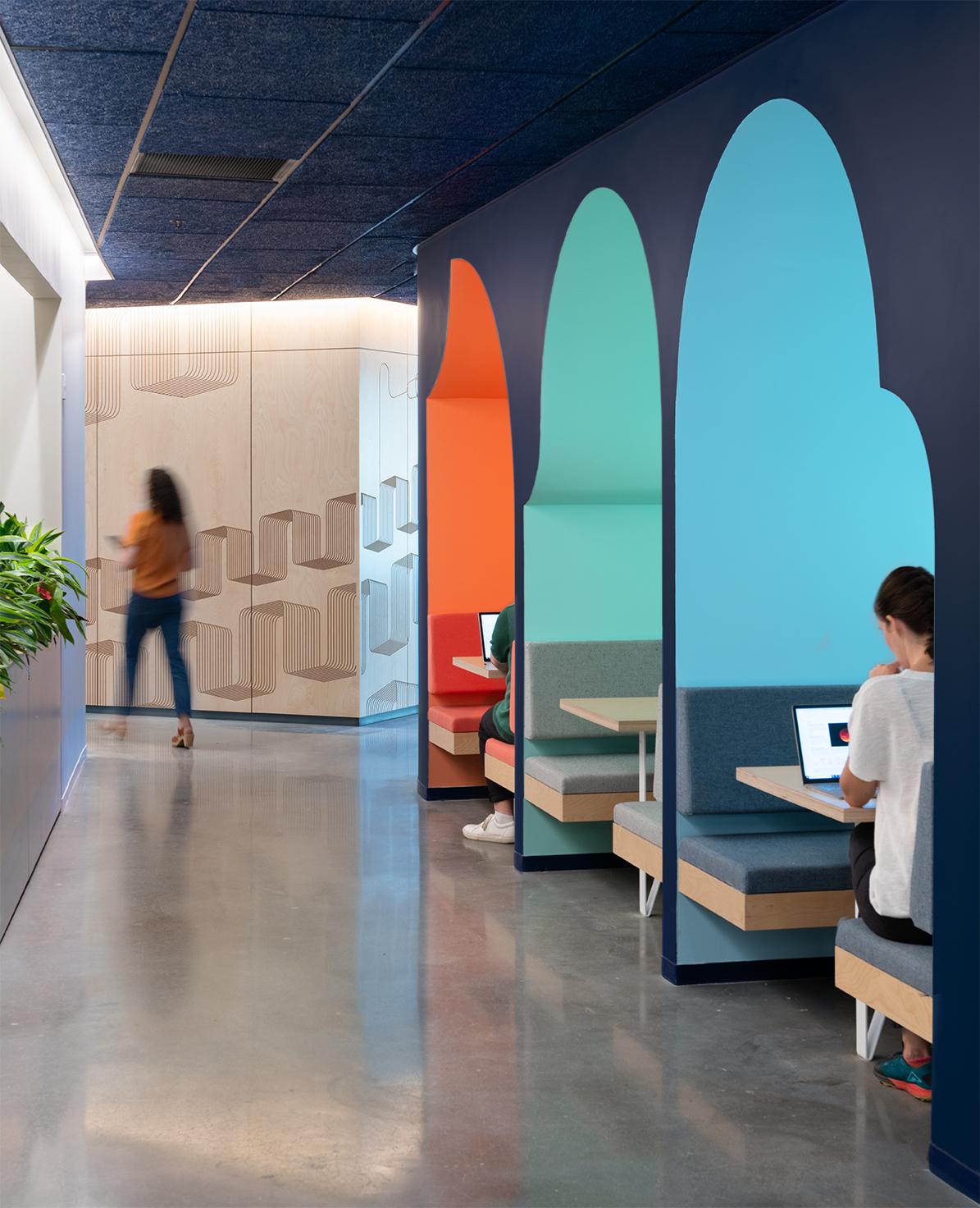 Kendall Square Workspace - image 4