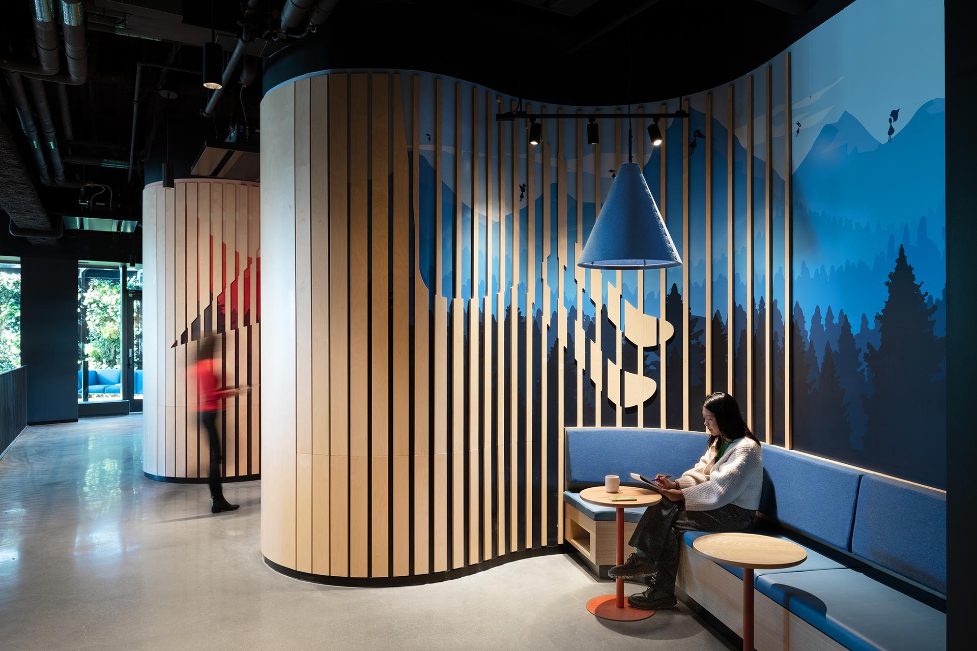 Kendall Square Workspace - image 10