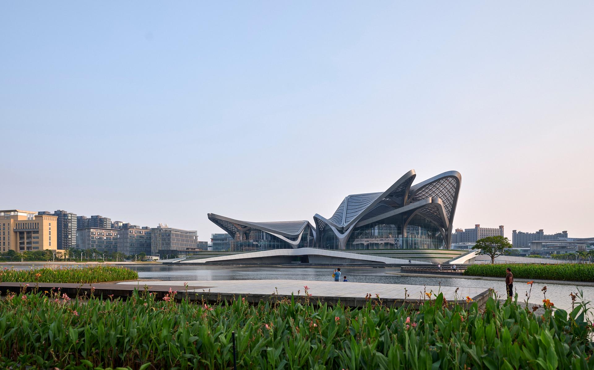 Zhuhai Jinwan Civic Art Centre