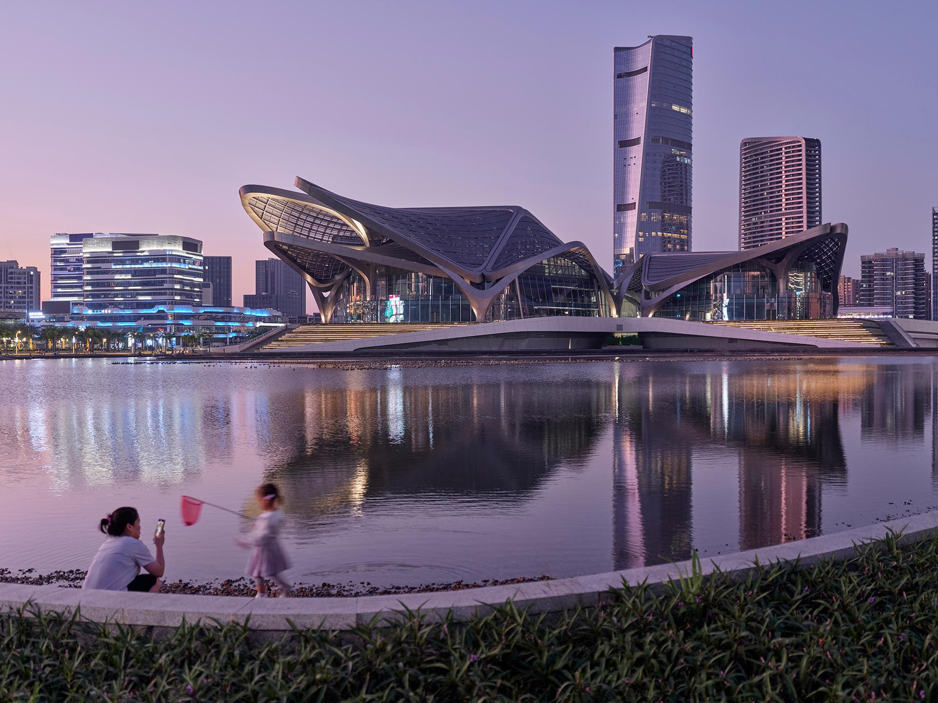 Zhuhai Jinwan Civic Art Centre - image 3