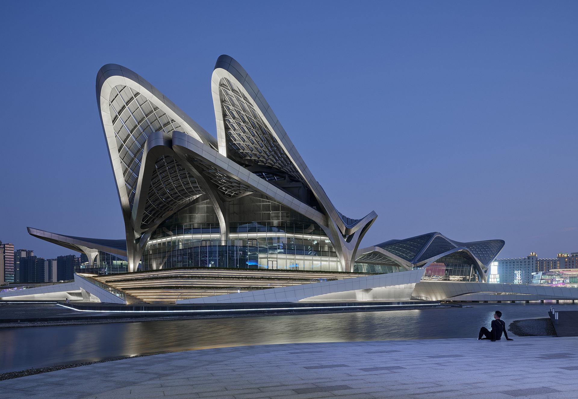 Zhuhai Jinwan Civic Art Centre - image 4