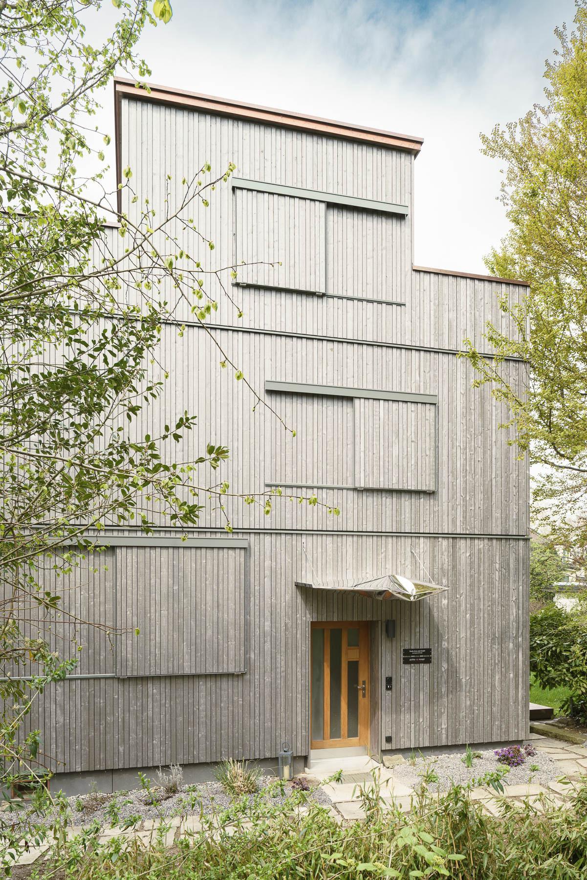 House with an Eye - image 7