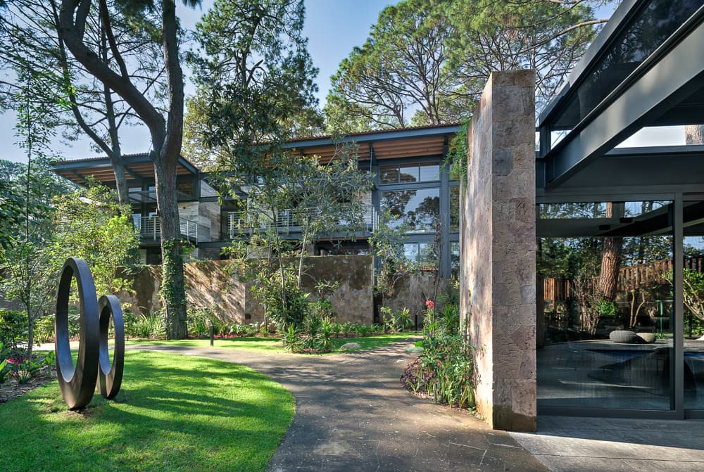 Four Houses Pilares - image 17