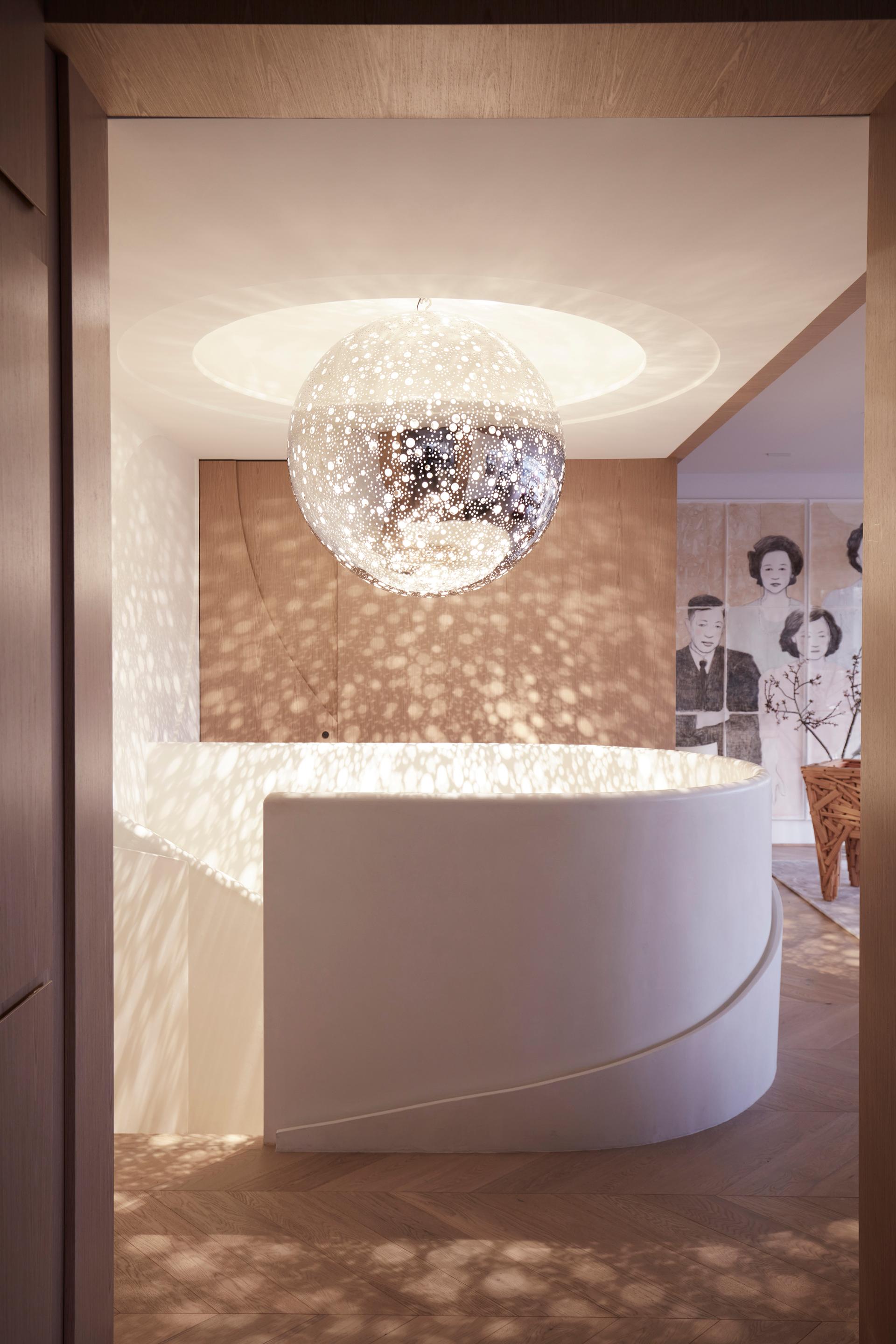 Sydney Harbour Apartment - image 18