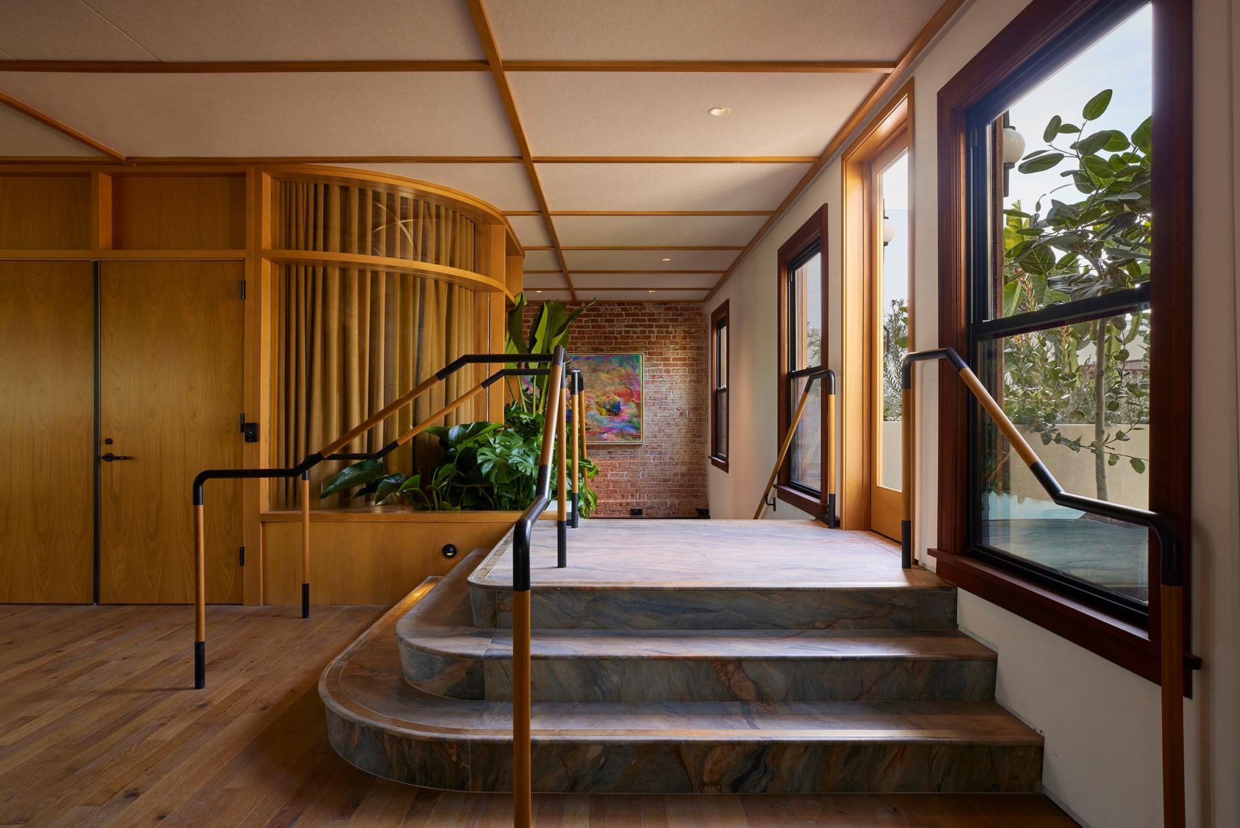 NeueHouse Venice Beach - image 8