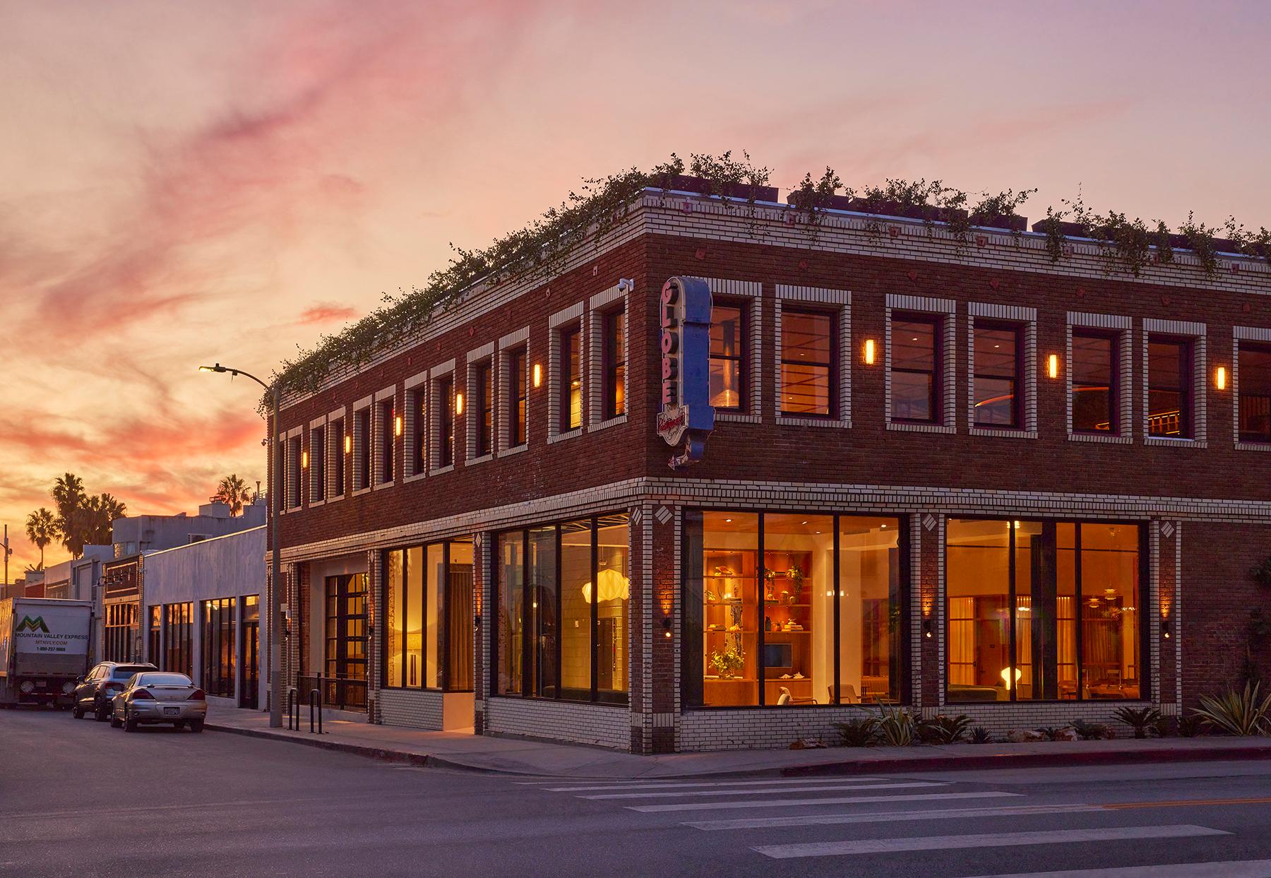 NeueHouse Venice Beach - image 2