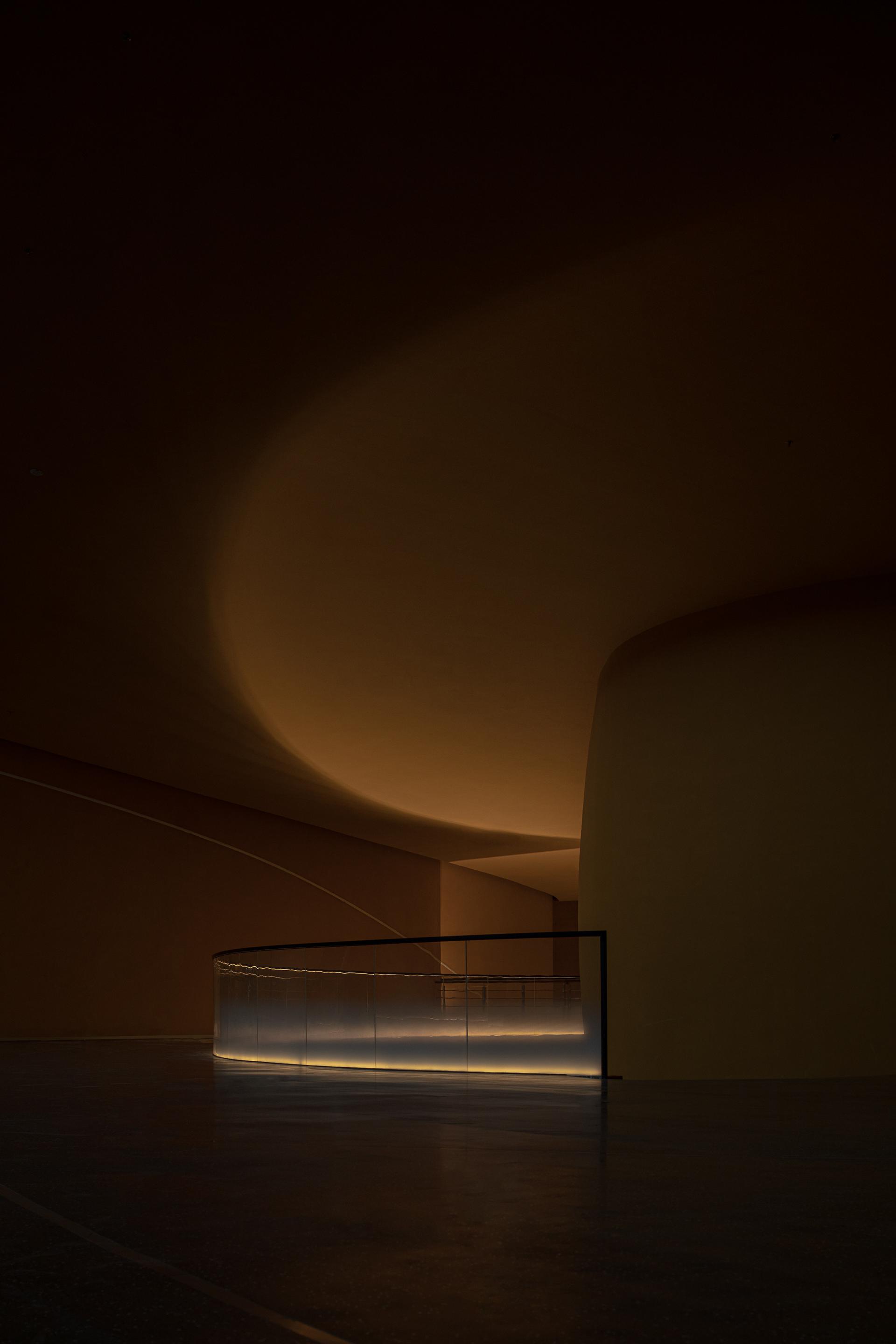 Maiji Mountain Area Tourist Service Center - image 39