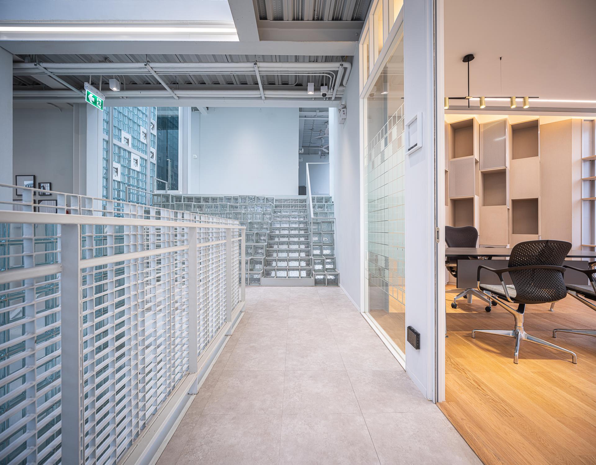 Where's House Warehouse - image 18