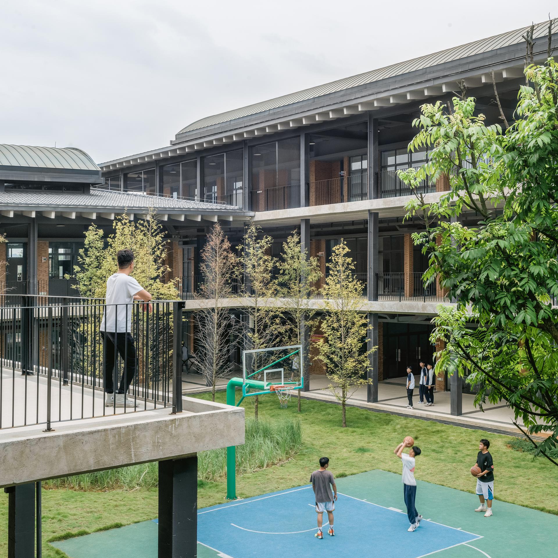 LYCEUM School - image 4
