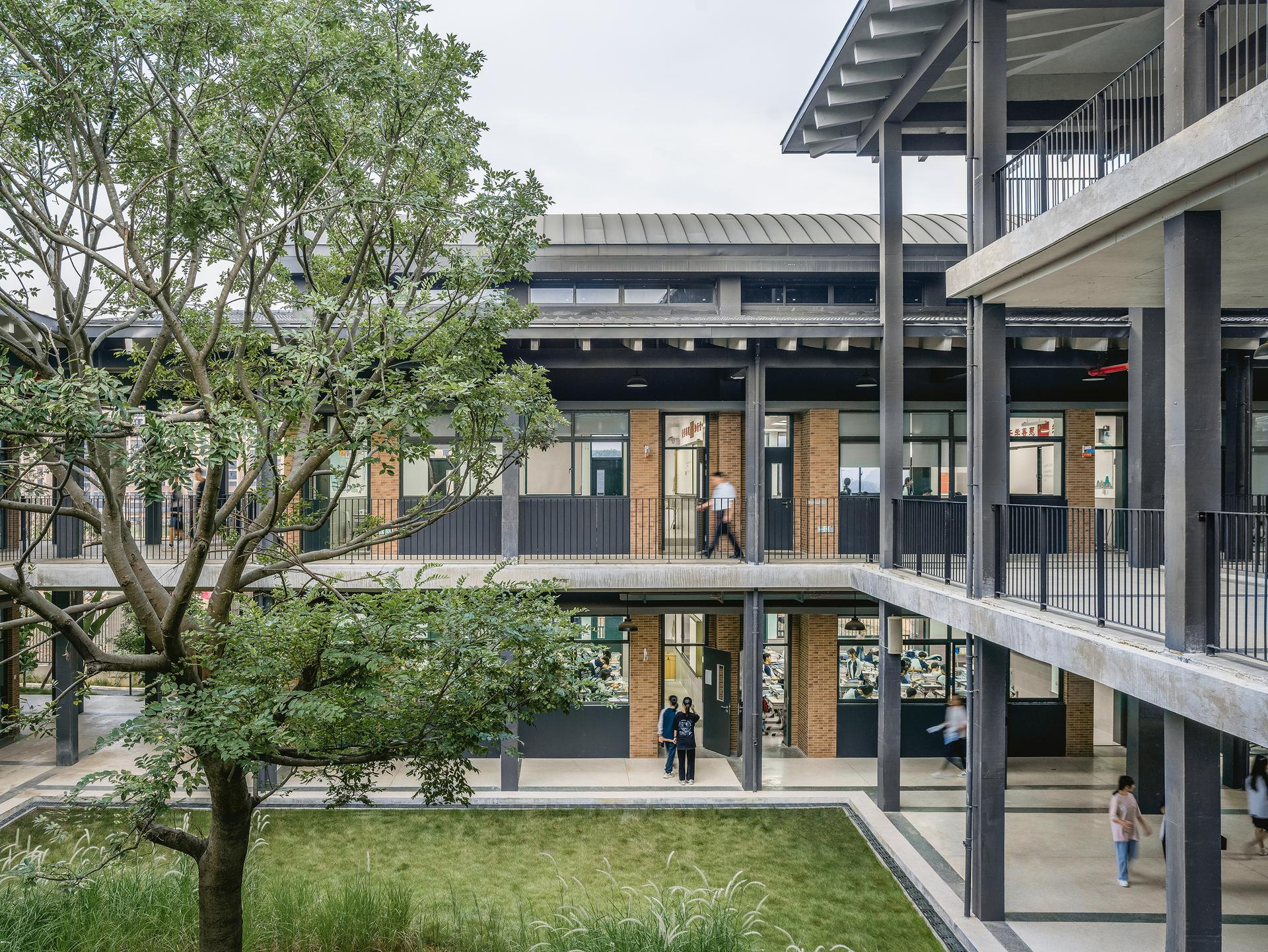 LYCEUM School - image 19