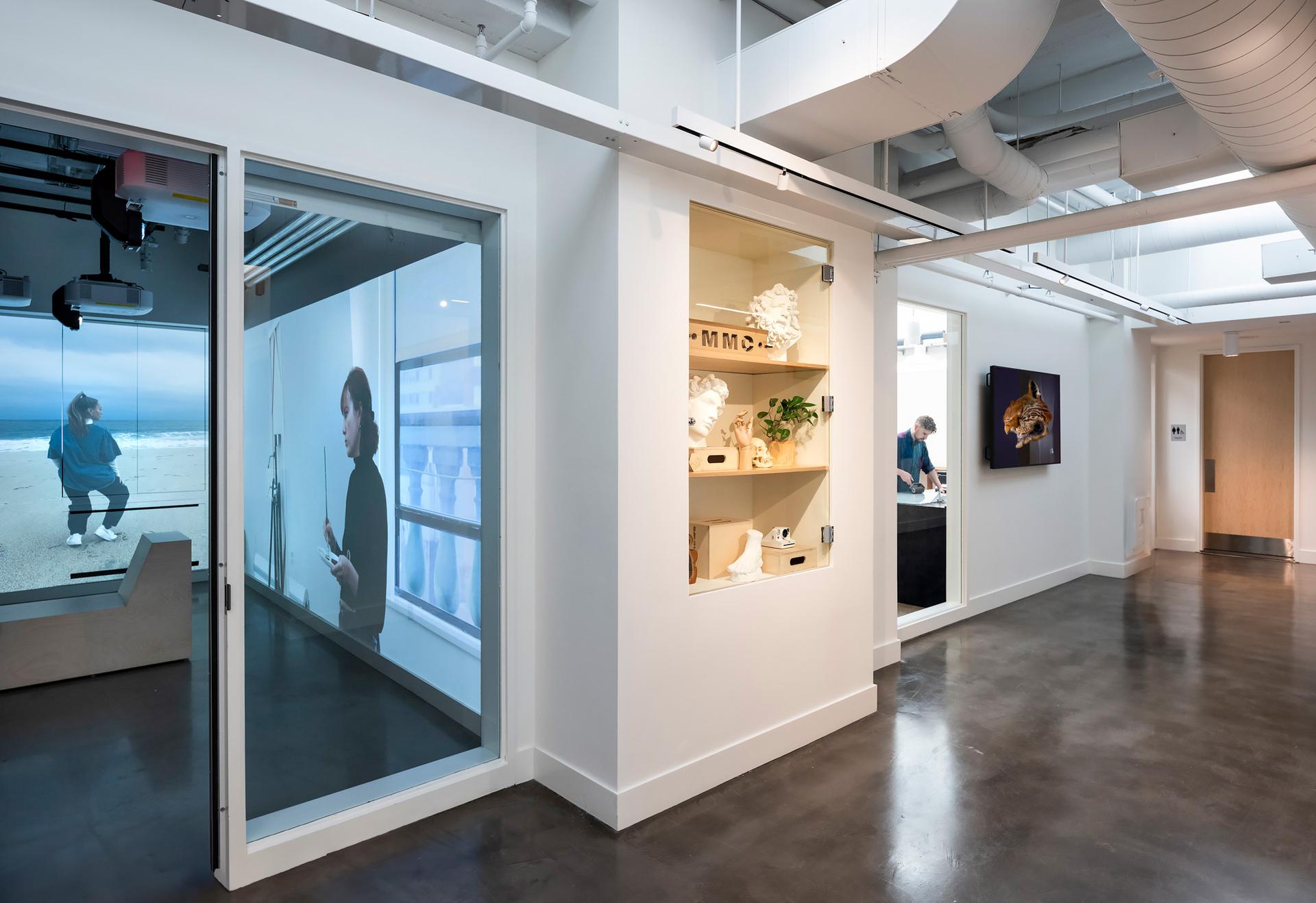 Marymount Manhattan College: The Judith Mara Carson Center for Visual Arts - image 18